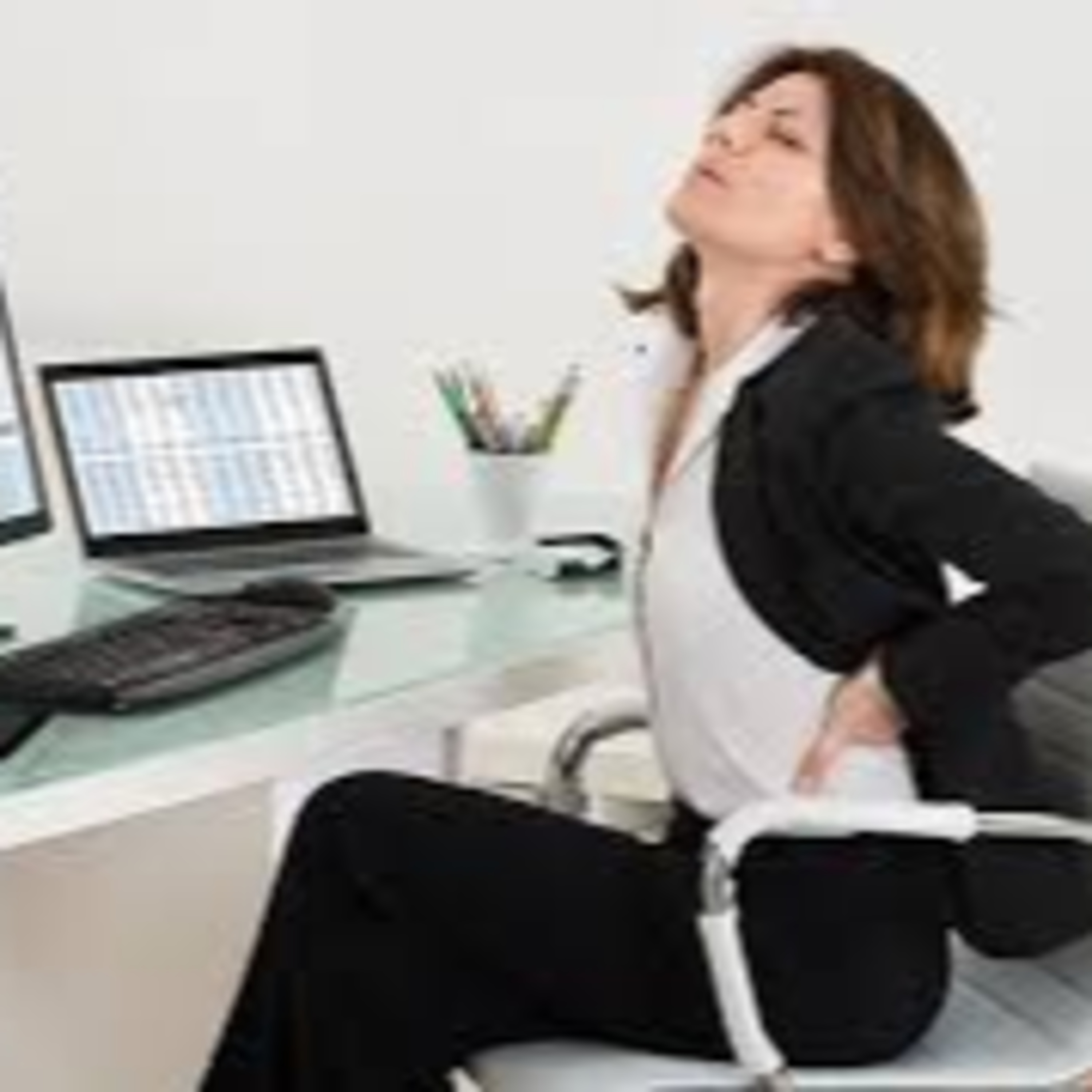 ENFERMEDADES QUE SE DESATAN POR ESTAR MUCHO TIEMPO EN EL COMPUTADOR