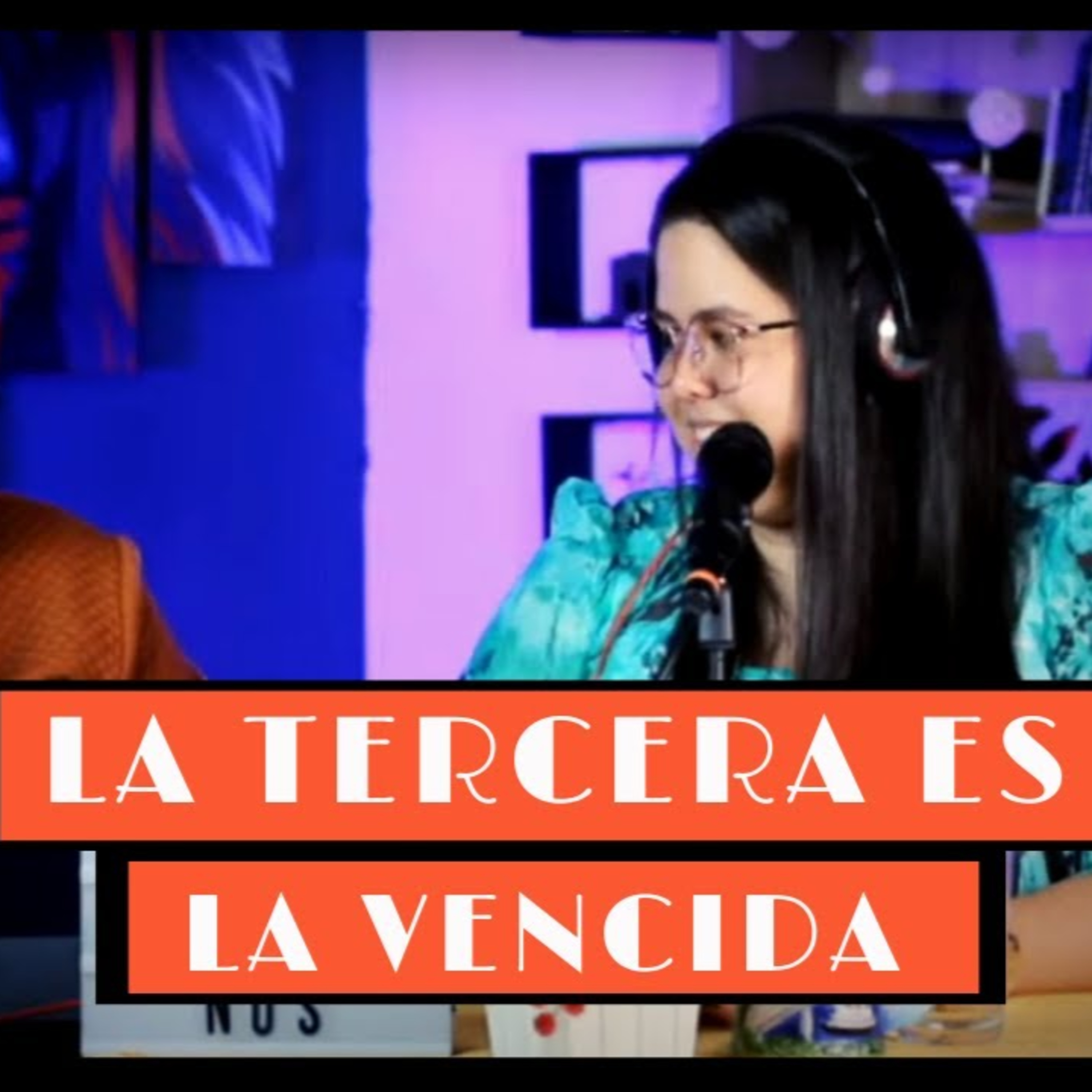 Aquí Entre Nos - Podcast Oficial
