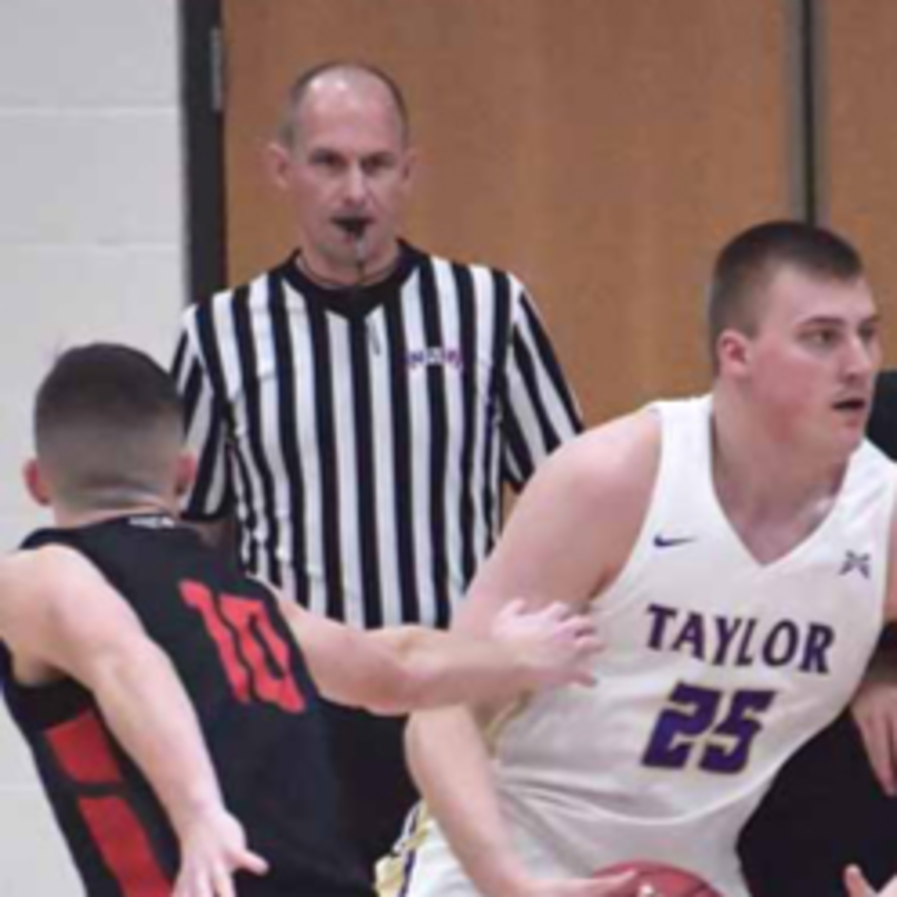 The High School Basketball Referee with Mark Froelich