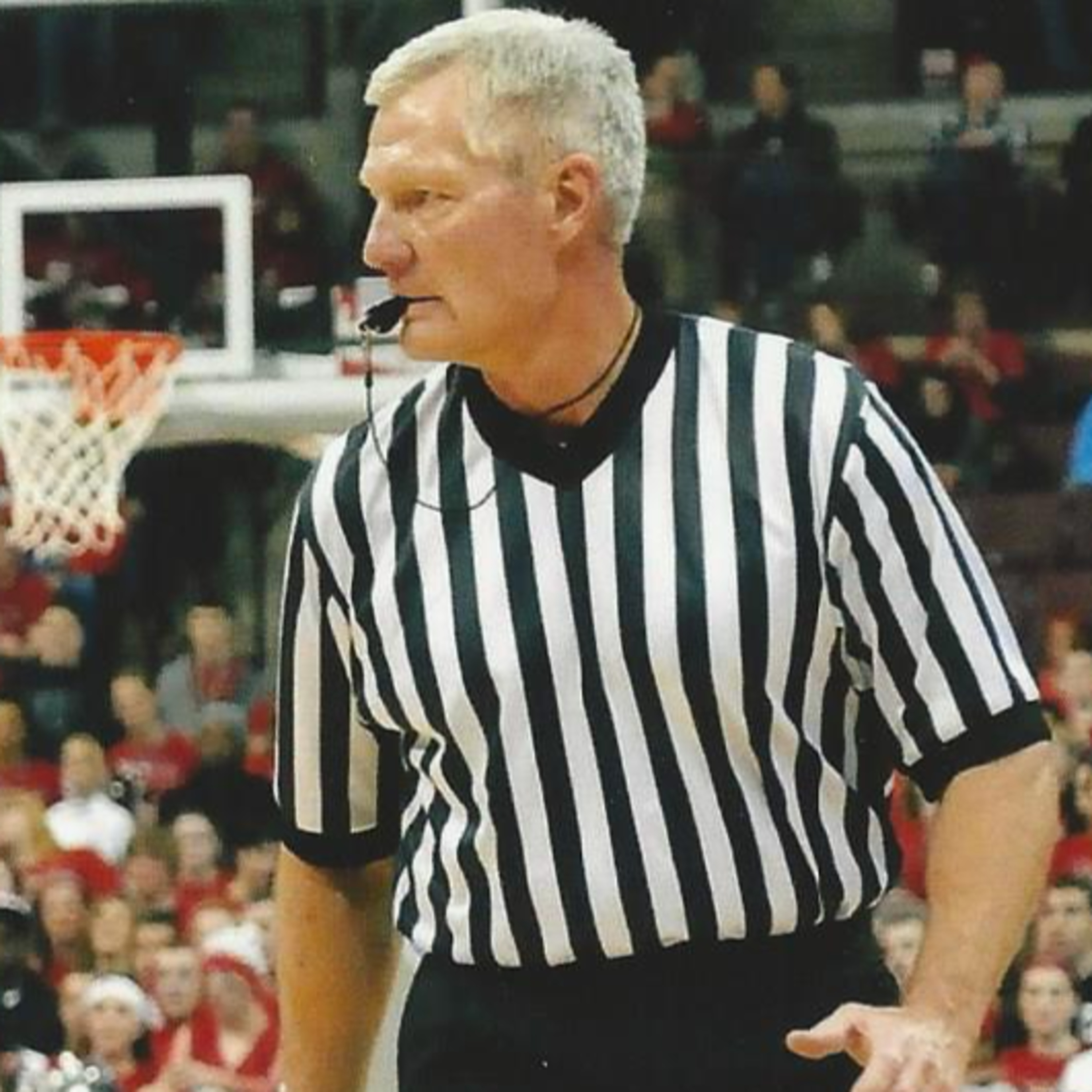The High School Basketball Referee with Mark Froelich