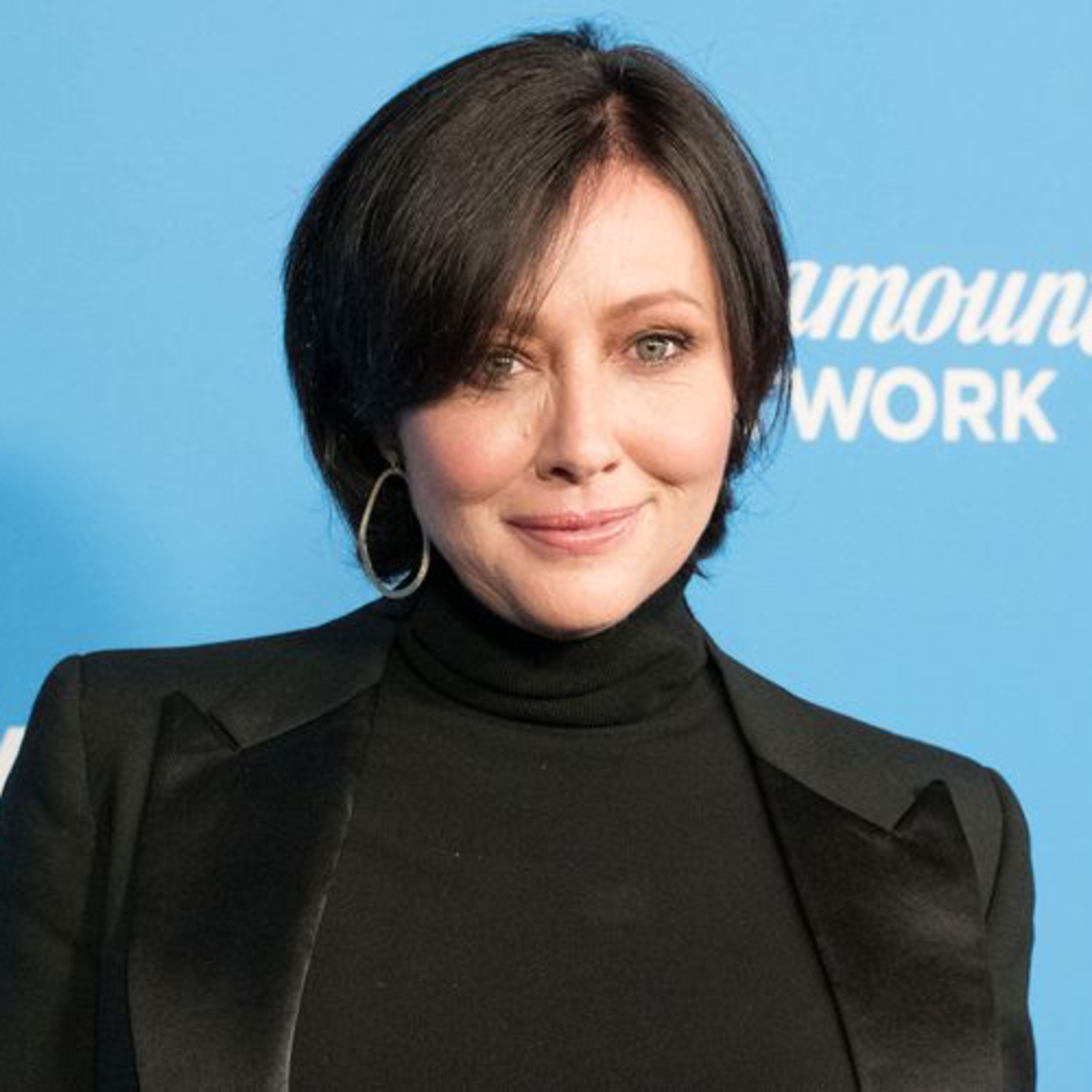 Shannen Doherty_ a star of _90210_ and _Charmed__ dies at 53