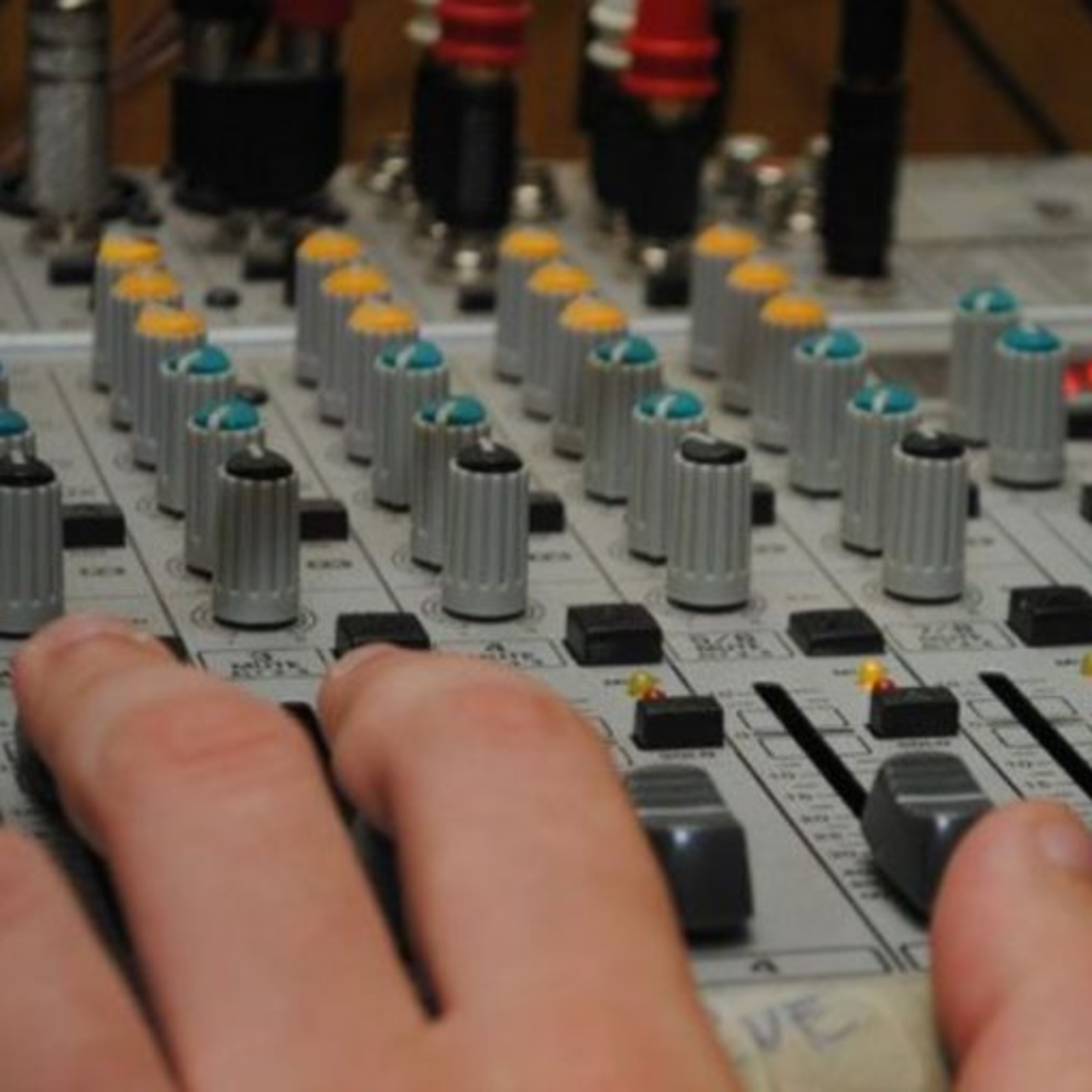 210815 Radioactividades episode artwork