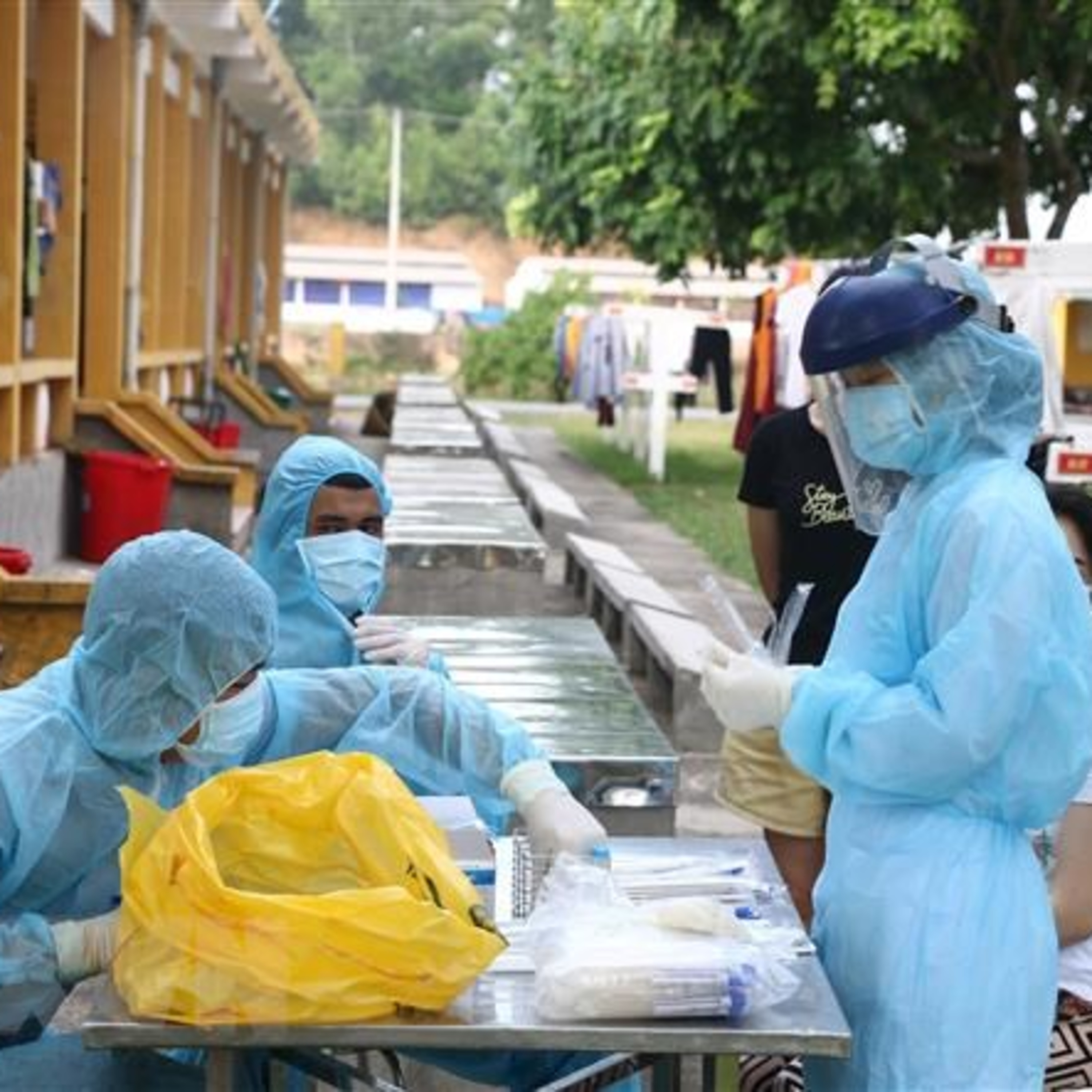 Tổng hợp tối 17/8: Thêm 12 ca nhiễm Covid-19; Bé gái 13 tuổi tử vong bất thường sau khi tiêm thuốc chữa lẹo mắt episode artwork