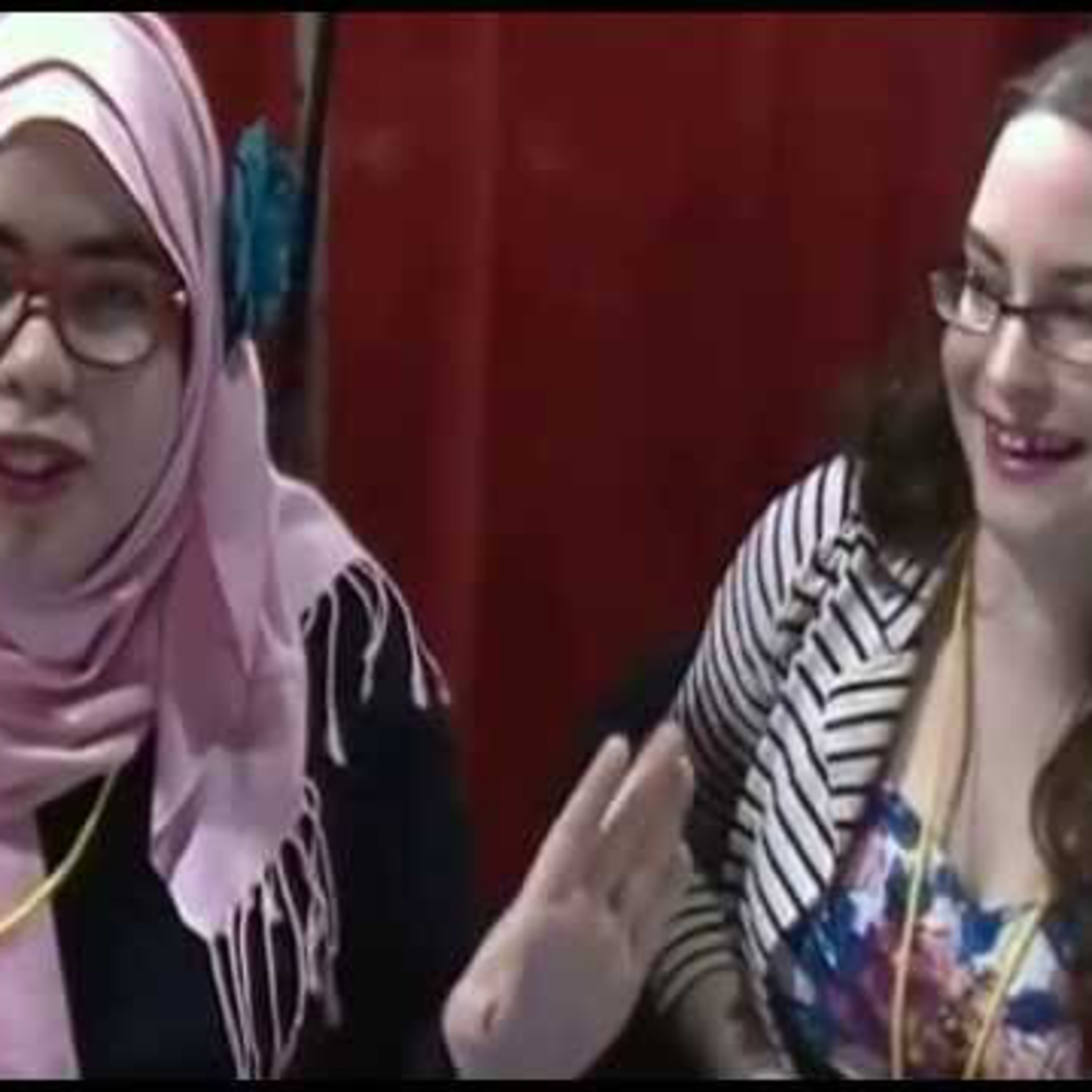 Autumn Crossman-Serb & Eileen McLain & Emma Capps - MoCCA 2014 Artist Interview