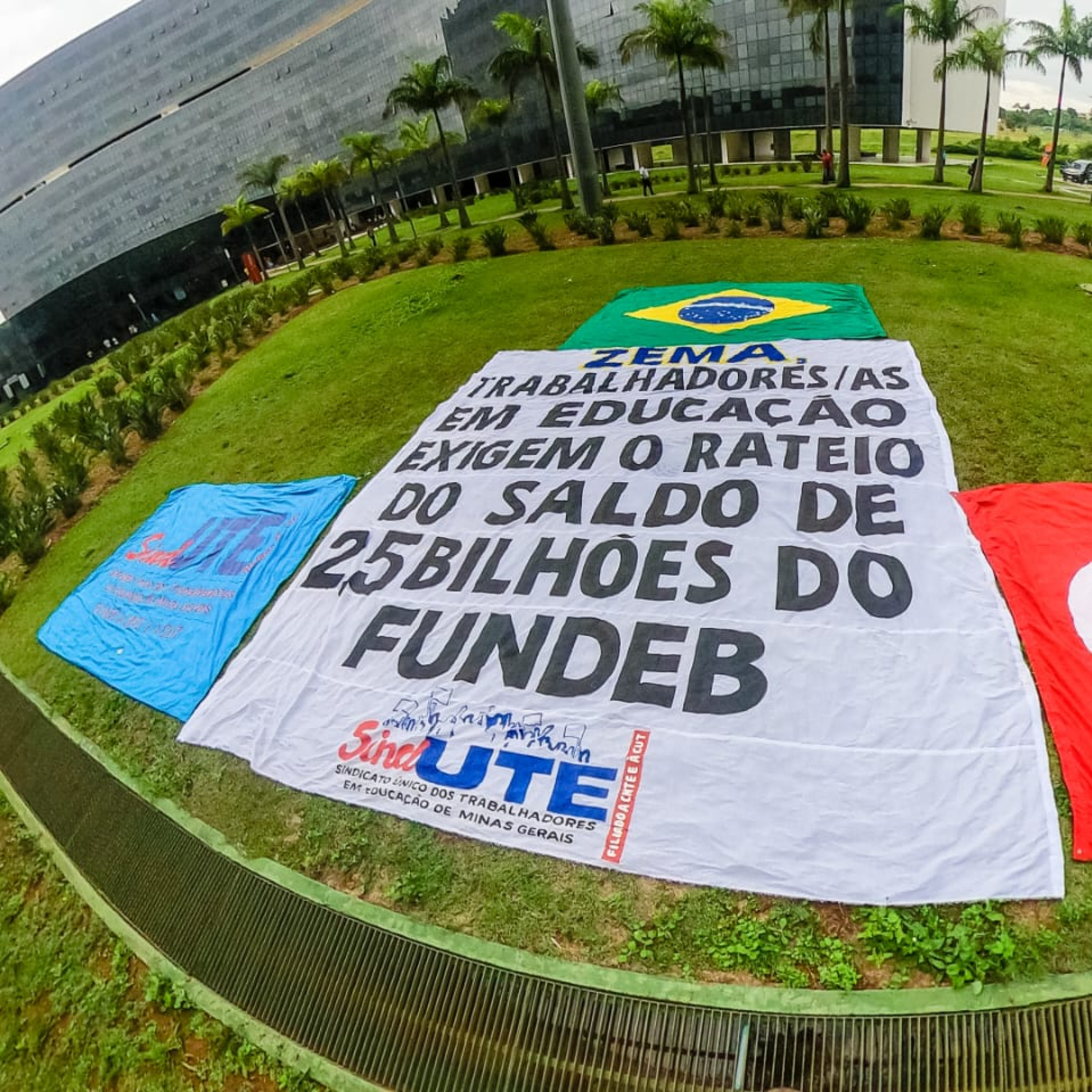 Visões Populares