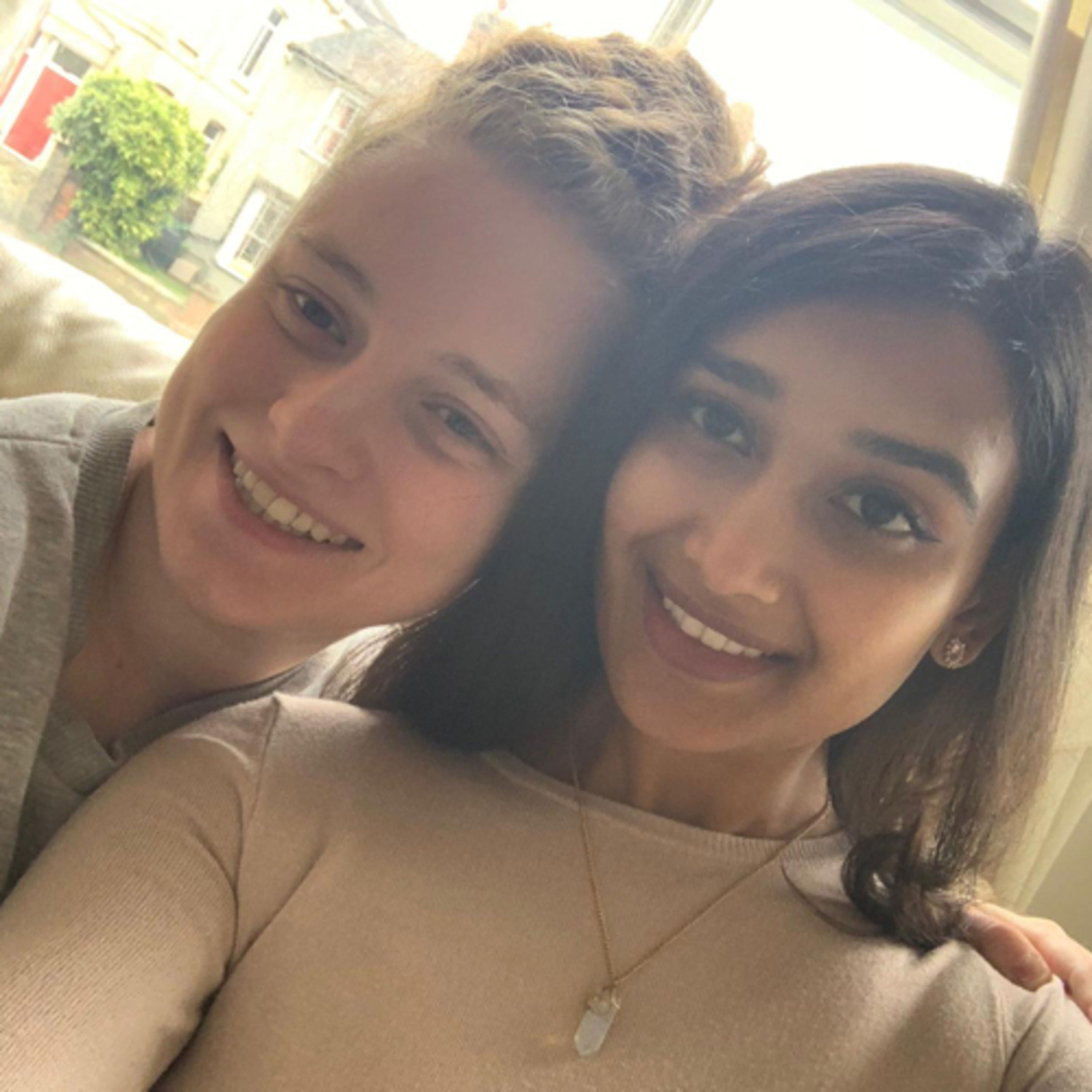 Asha and Roseanna’s Sunday Throwback Sesh!  episode artwork