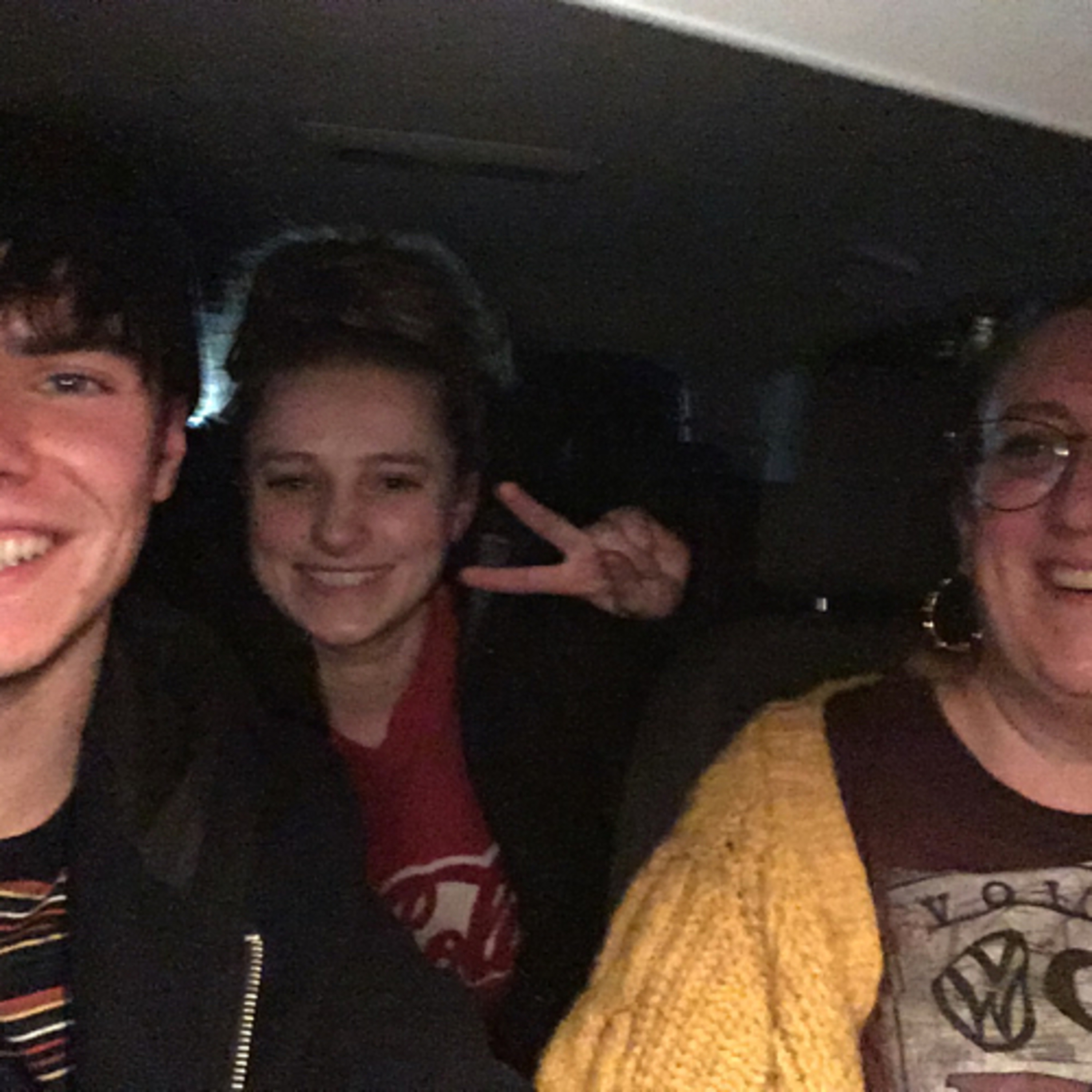 Joe and Amy: Chatting Art when in McDonald's Carpark, Fine Art Degrees Experience & Lols Banter!!! 