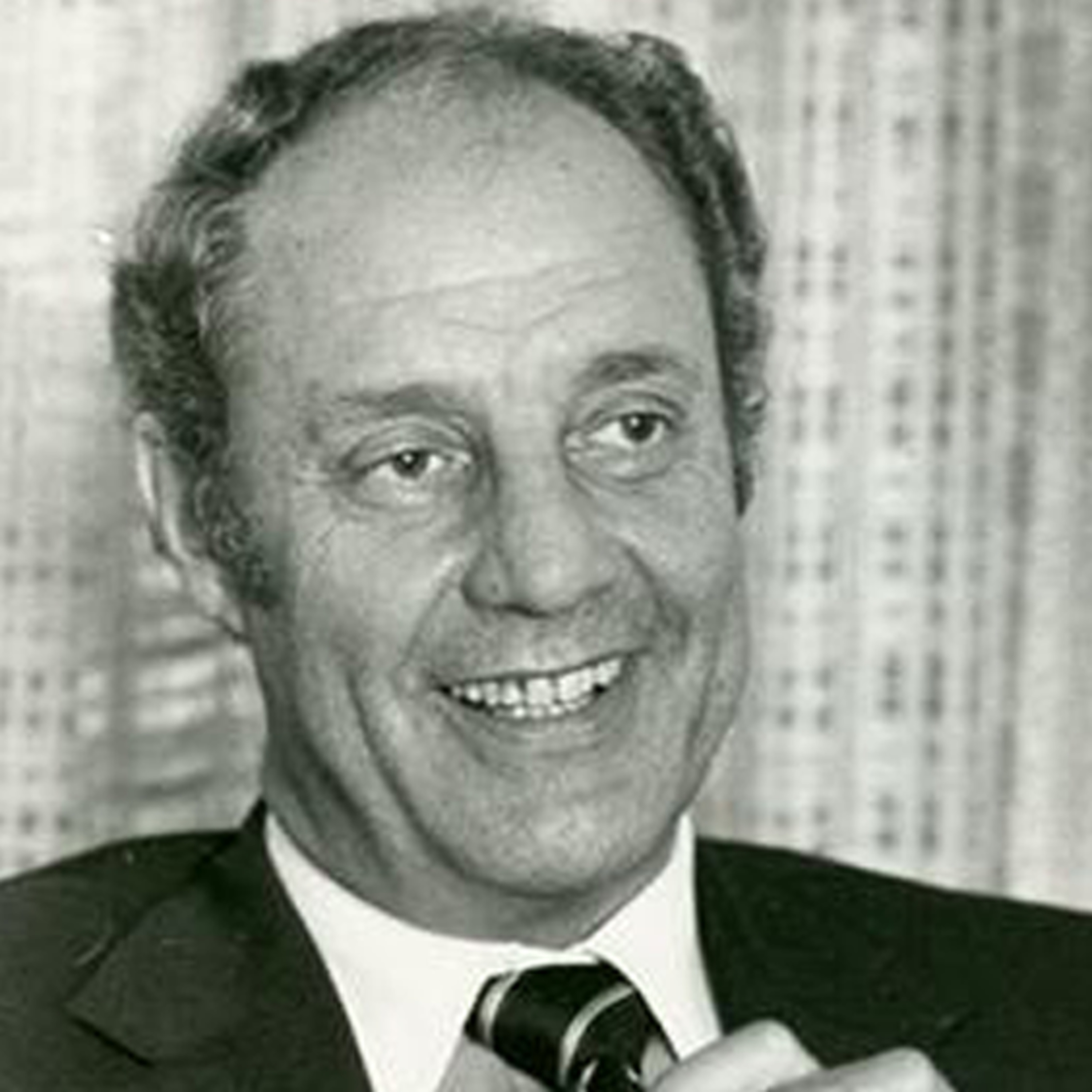 .#161 La historia y el legado del Rab Marshall T Meyer con Diego Rosenberg episode artwork