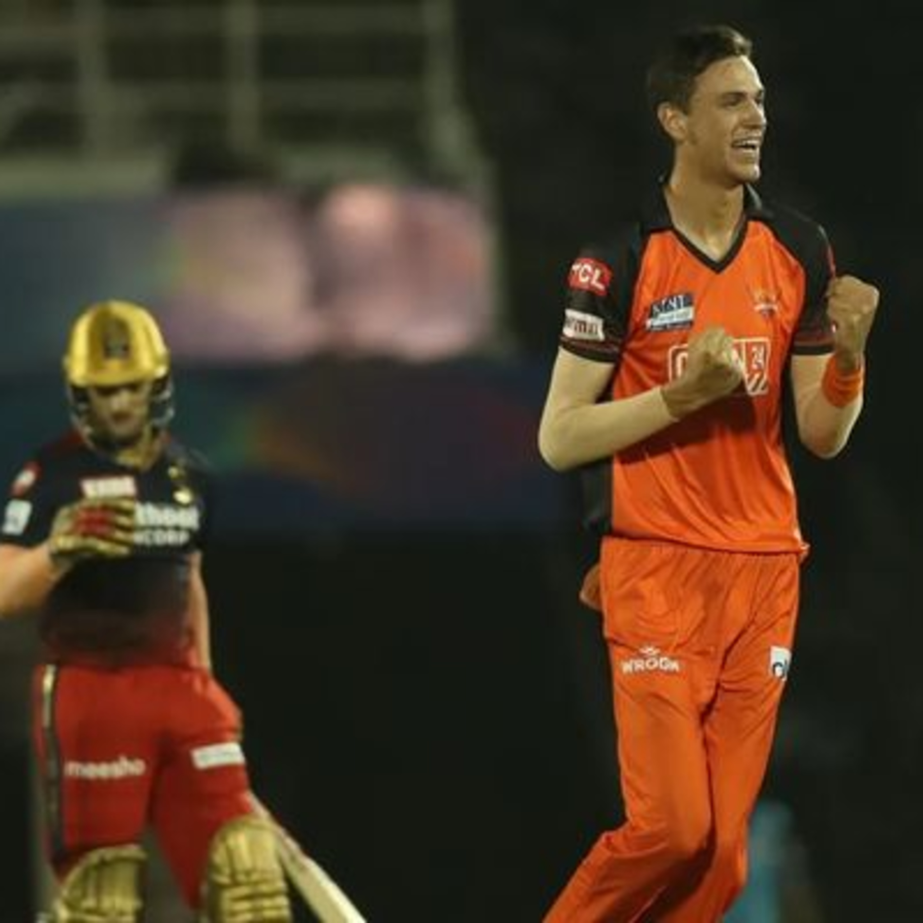 IPL2022 SRH Exclusive : Stumps Cart-wheeling | RCBvSRH episode artwork