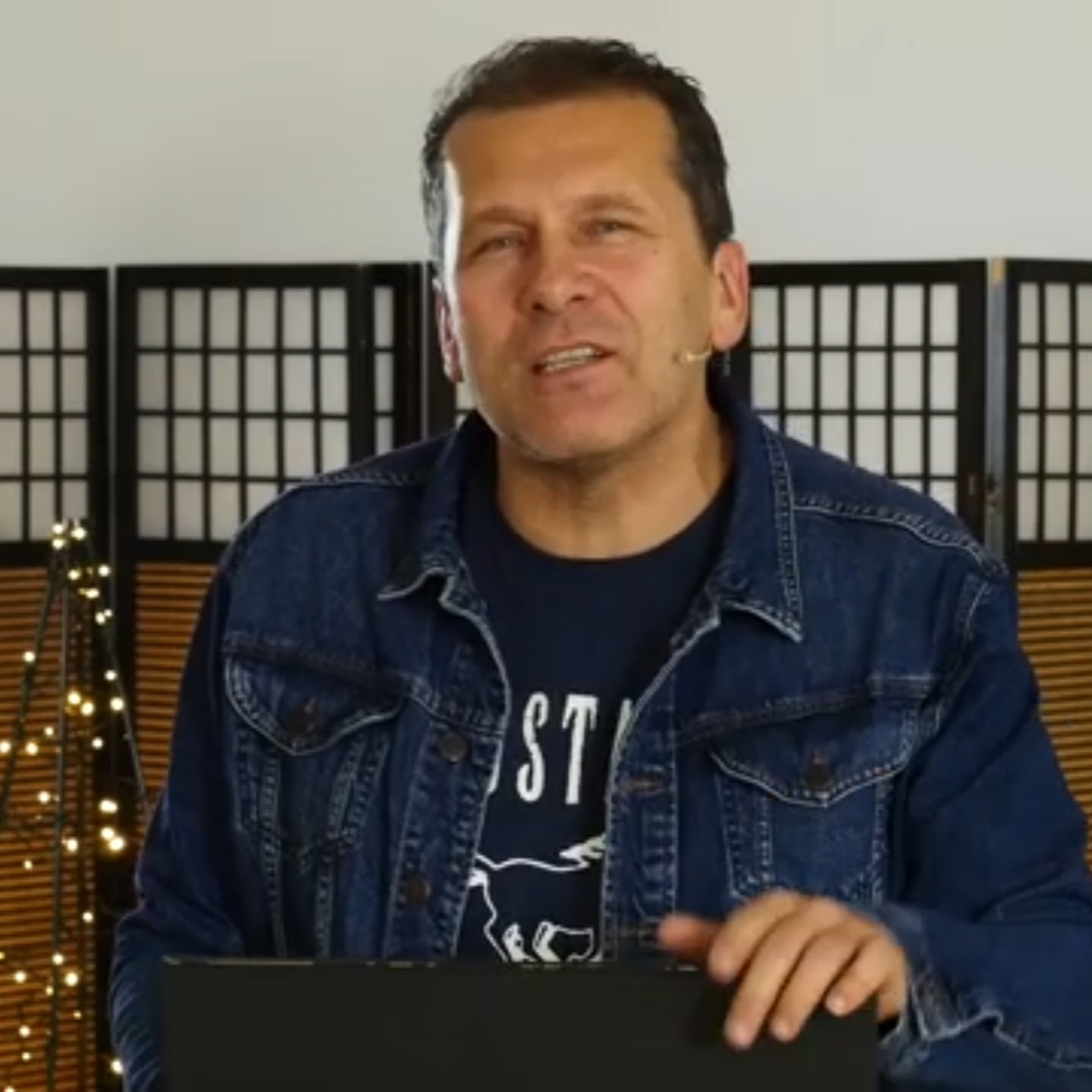 Świat potrzebuje Bożych radykałów - Roman Chmielewski episode artwork