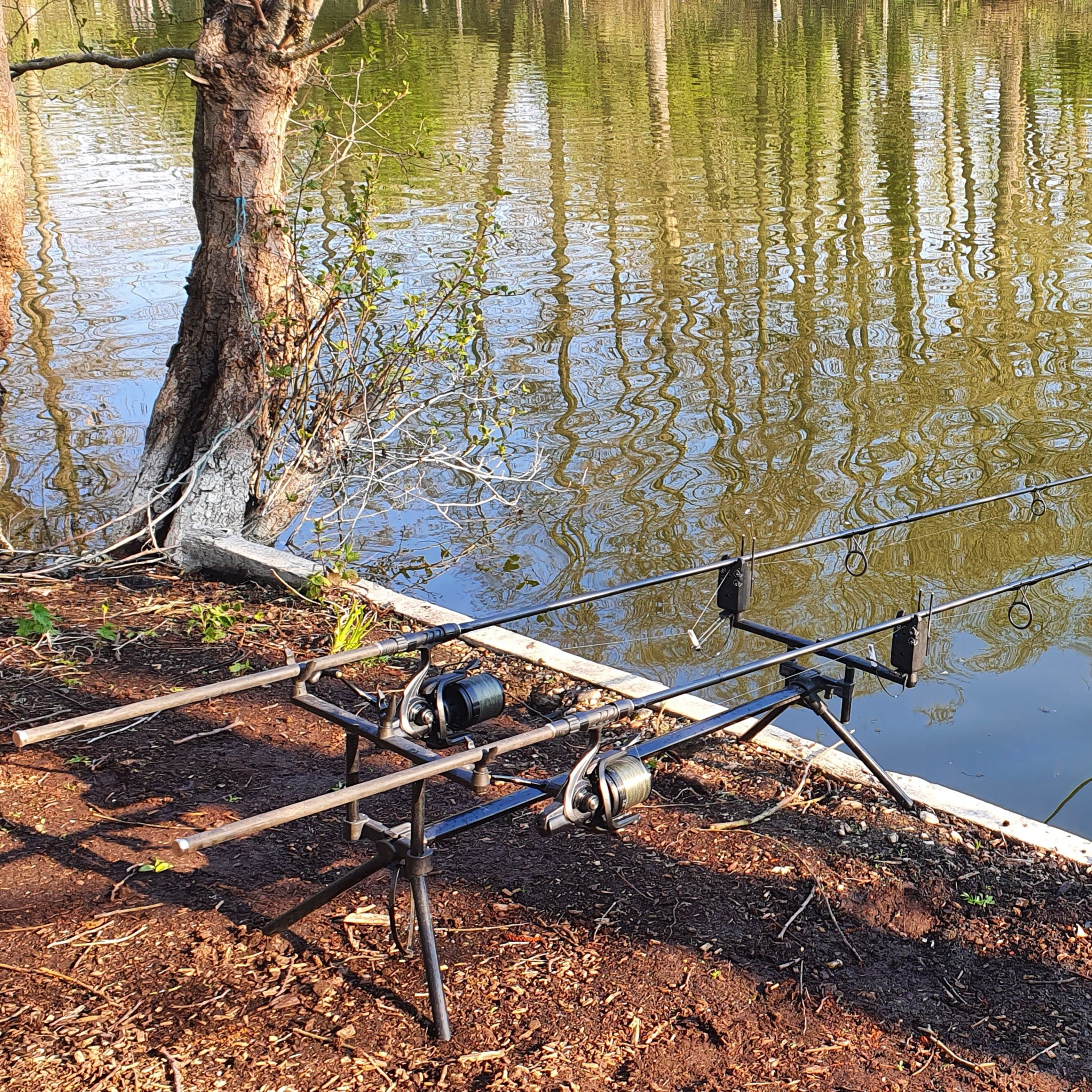 Legends Lake 001 / Carp Fishing