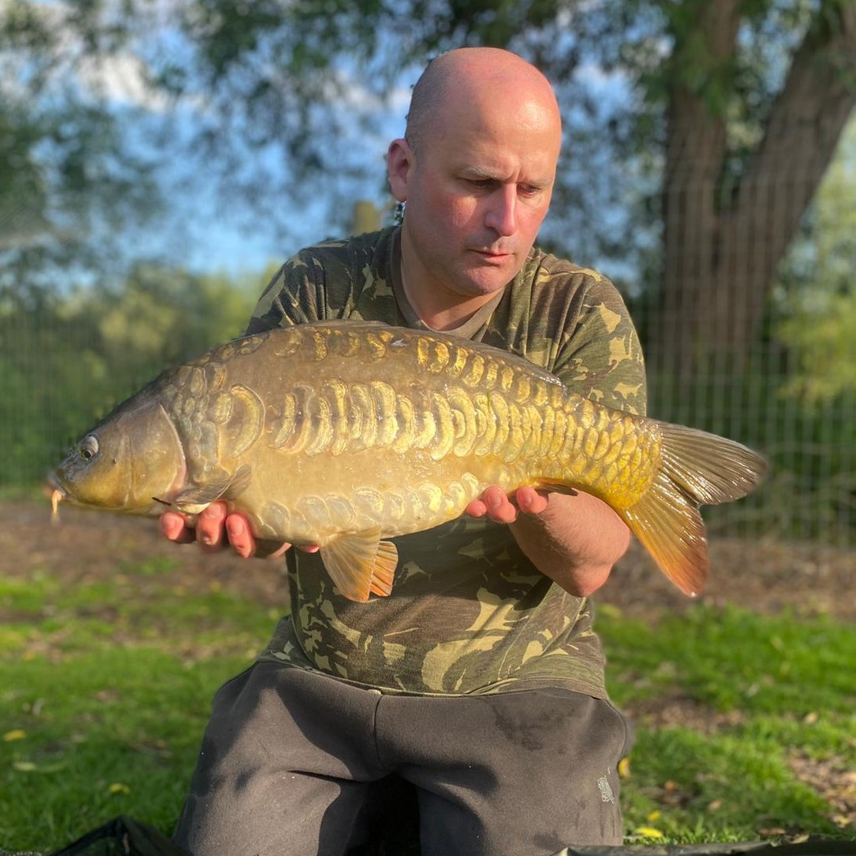 Surface Fishing 001 / Carp Fishing / E99