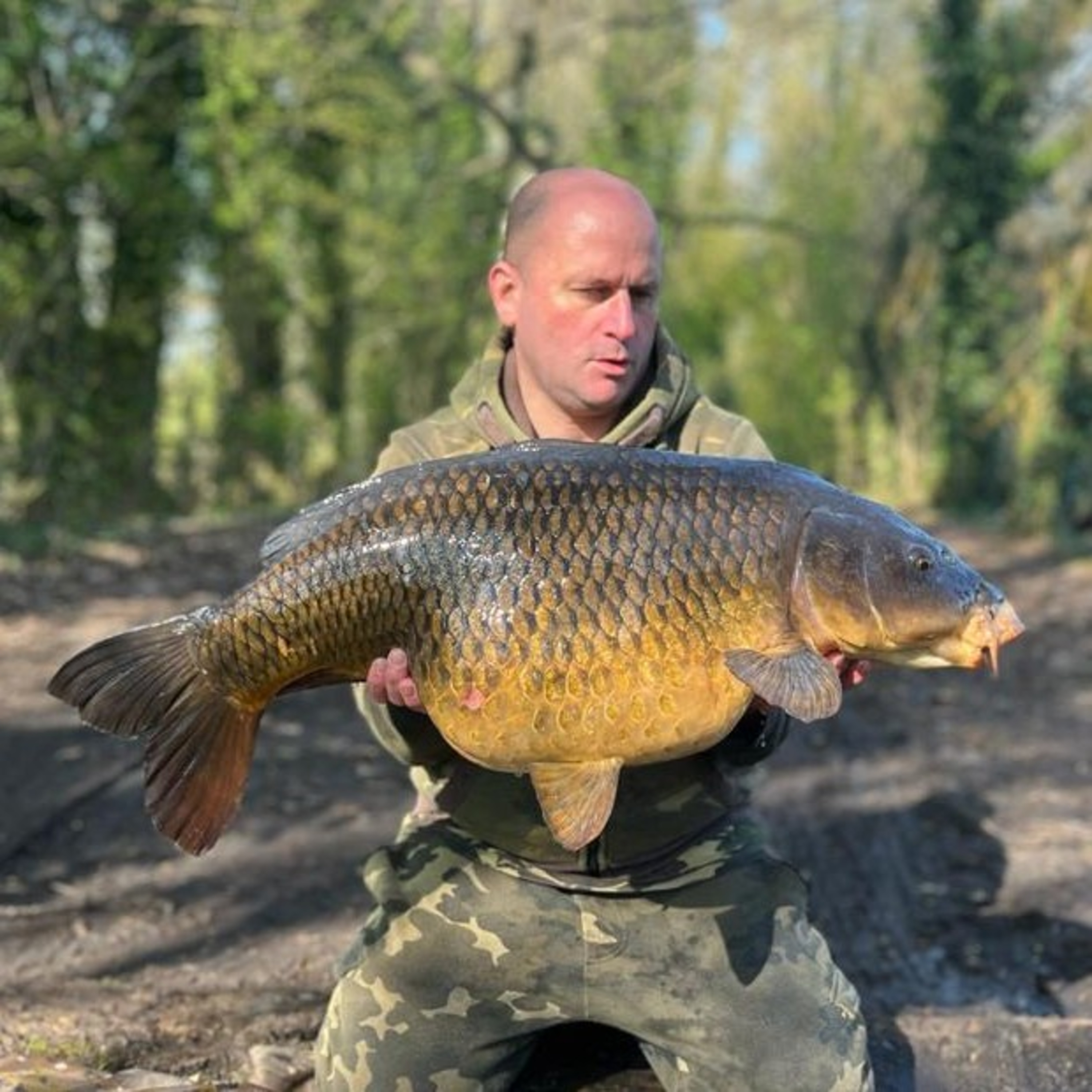 The Noisy Lake 012 / Carp Fishing / E149