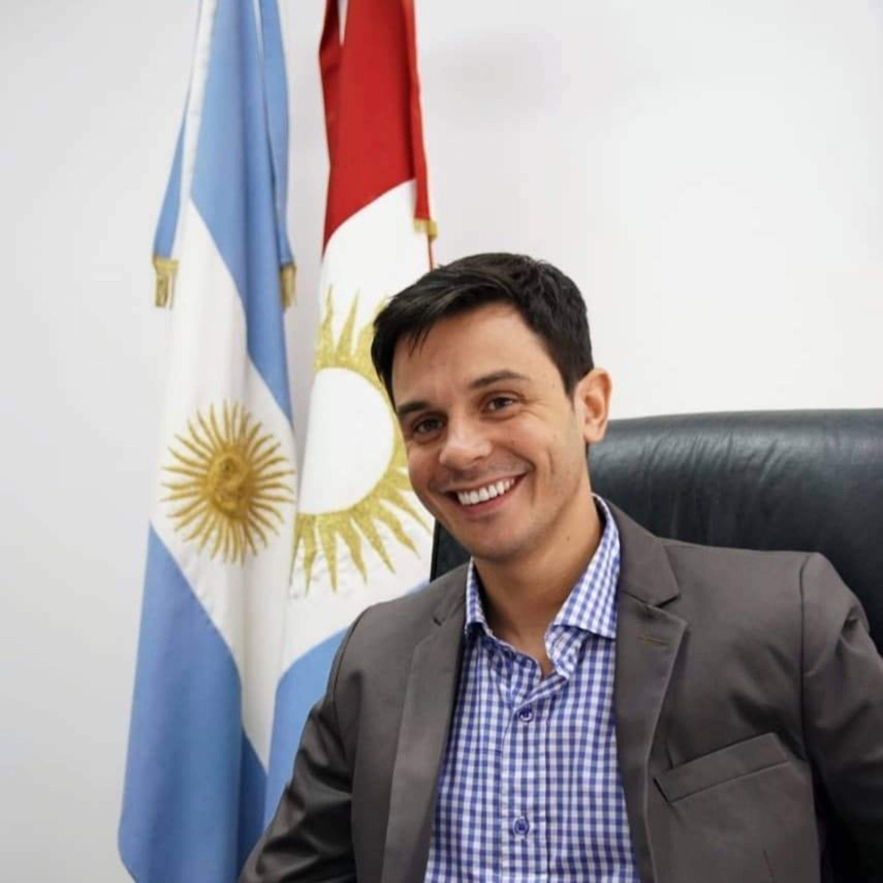 Portada de Al Toque Radio