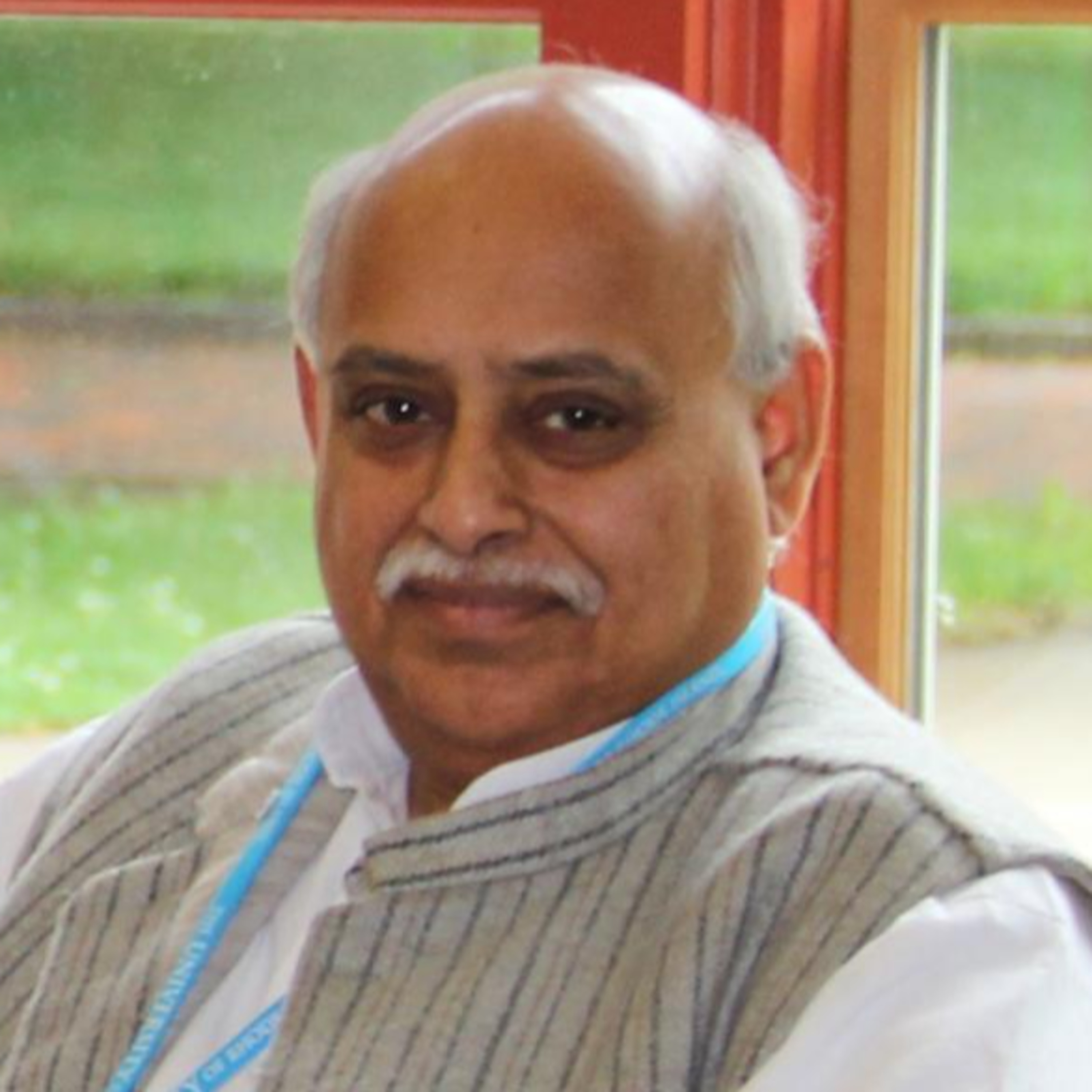 "గాంధీతత్వం" ప్రముఖ గాంధేయవాది శ్రీ ప్రసాద్ గారి ఉపన్యాసం ("Gandhi and his Philosophy" Speech by Famous Gandhian Prof. GVVSDS Prasad)