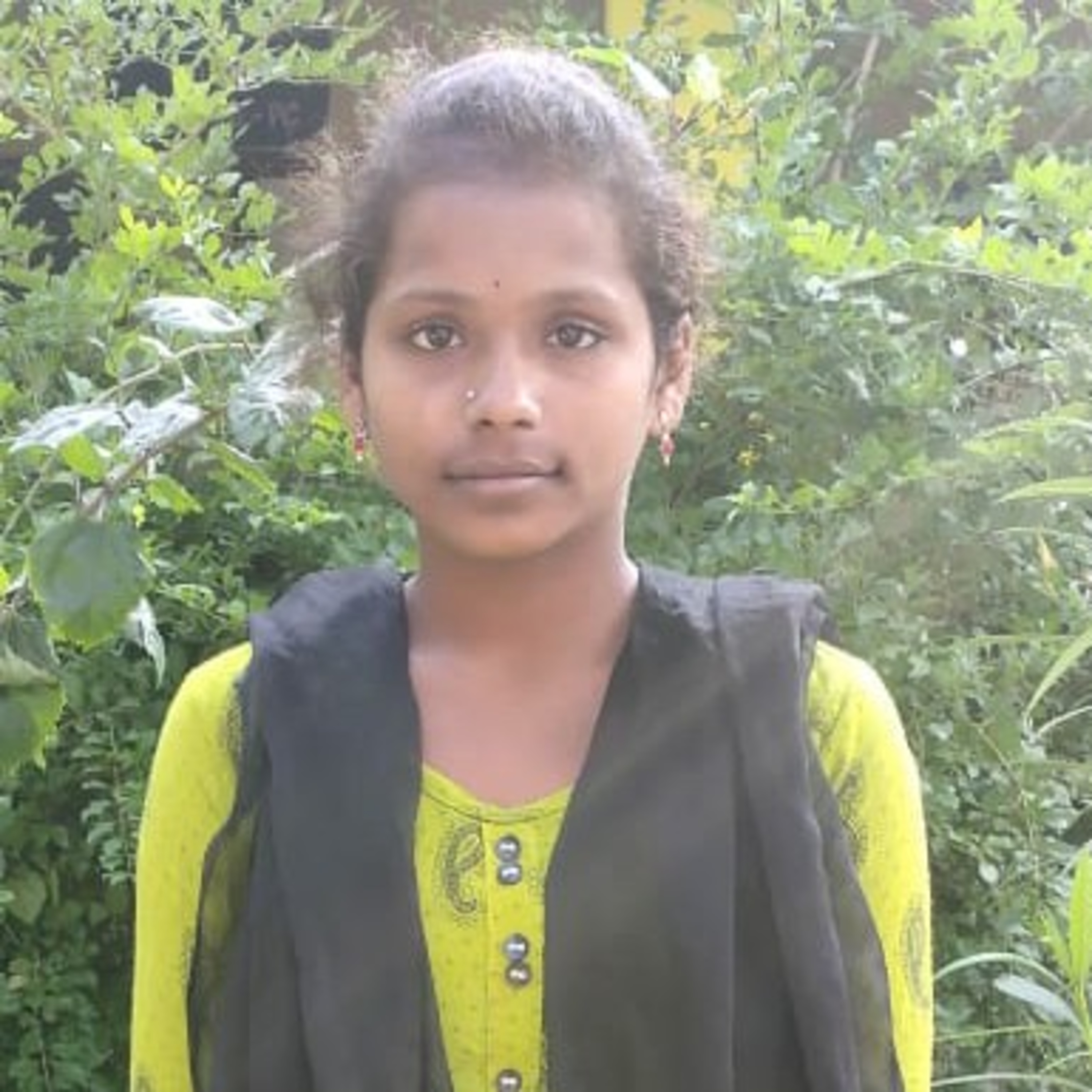 అలవైకుంఠాపురిలో (పద్యం) : P. Varshitha, VIII class, ZPPSS Chilpur, Janagaon Dt, TS  episode artwork