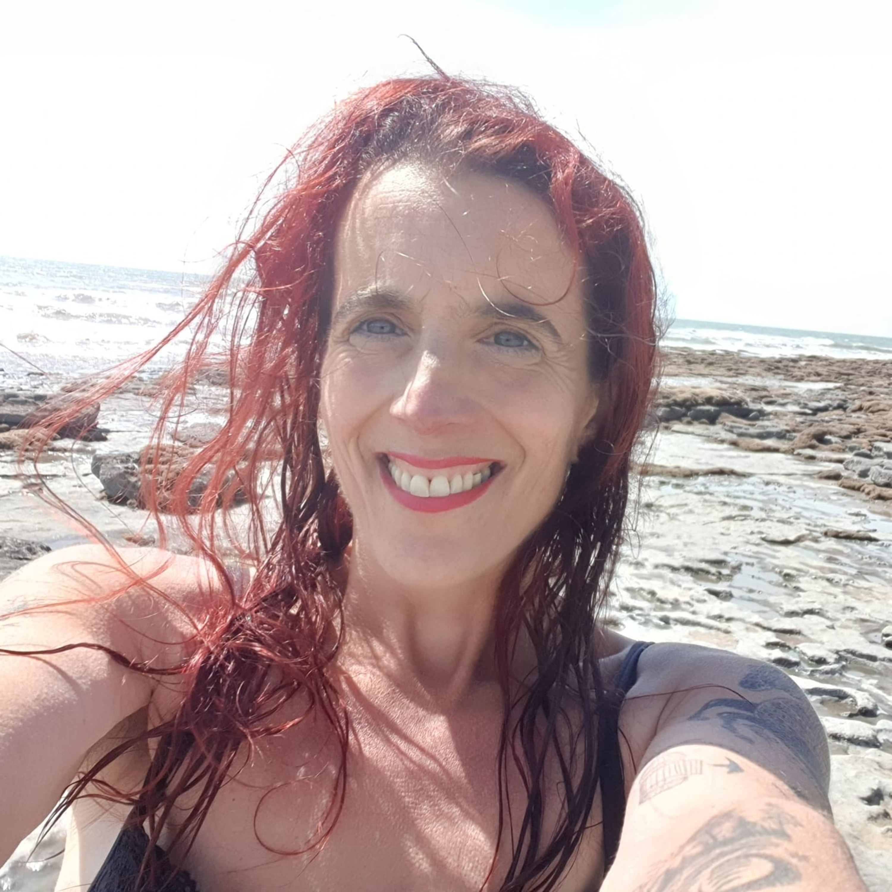 ESP 19 - A 20 year addict now a Sober, Tattooed Yoga Instructor and Author - Ester Nagle episode artwork