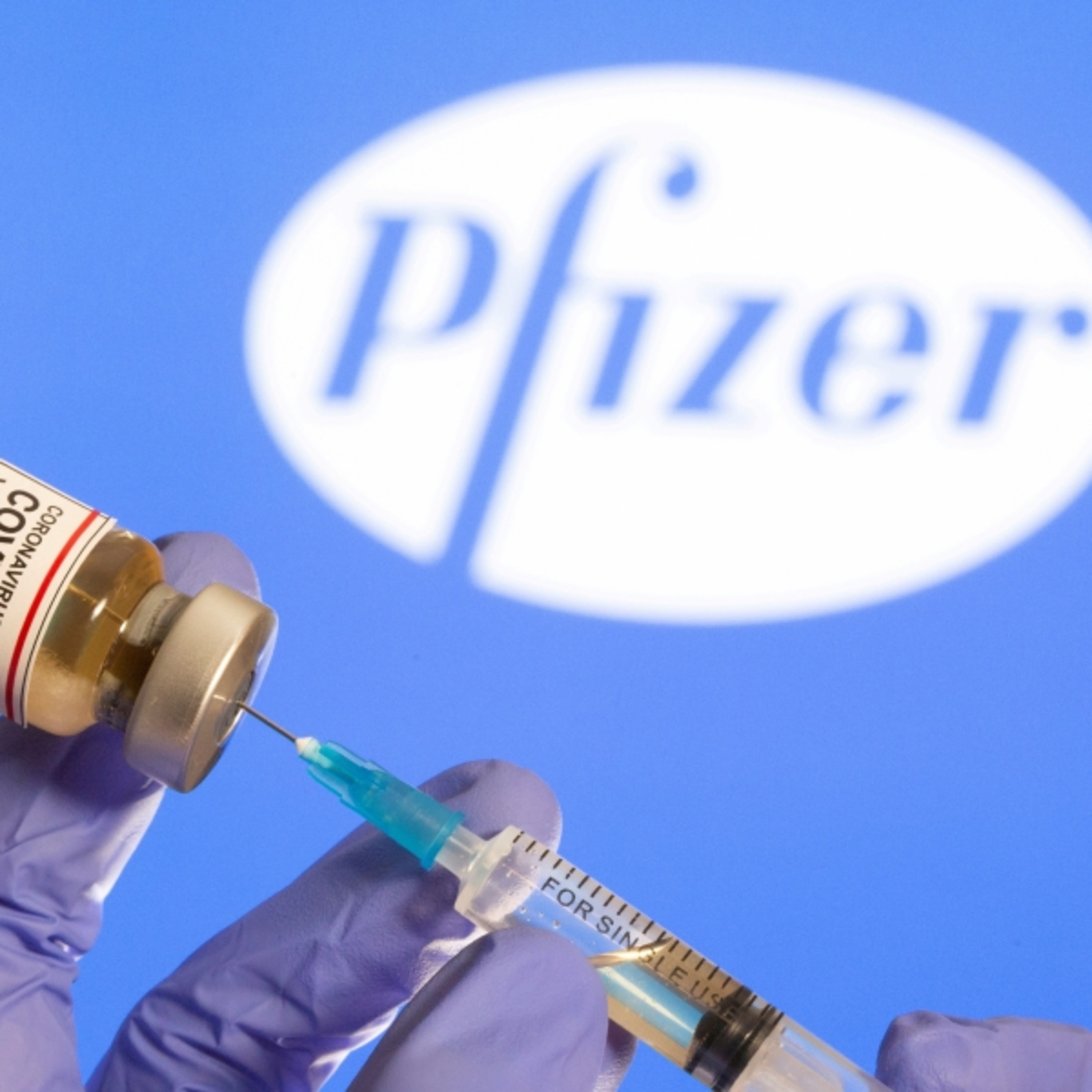 Pfizer: queda na infecção após vacina e teste em crianças e grávidas