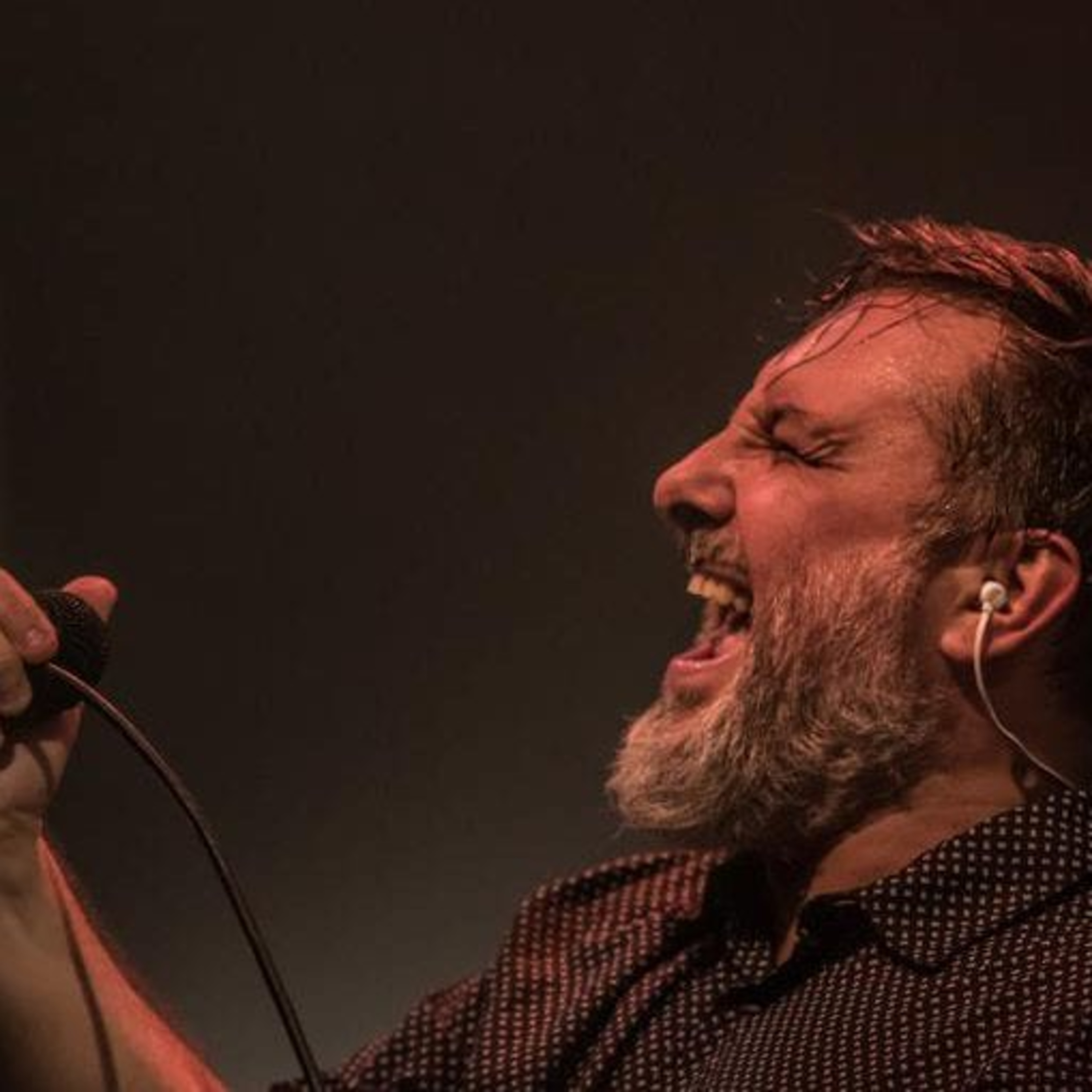 ENTREVISTAS HOY LLORÉ CANCIÓN