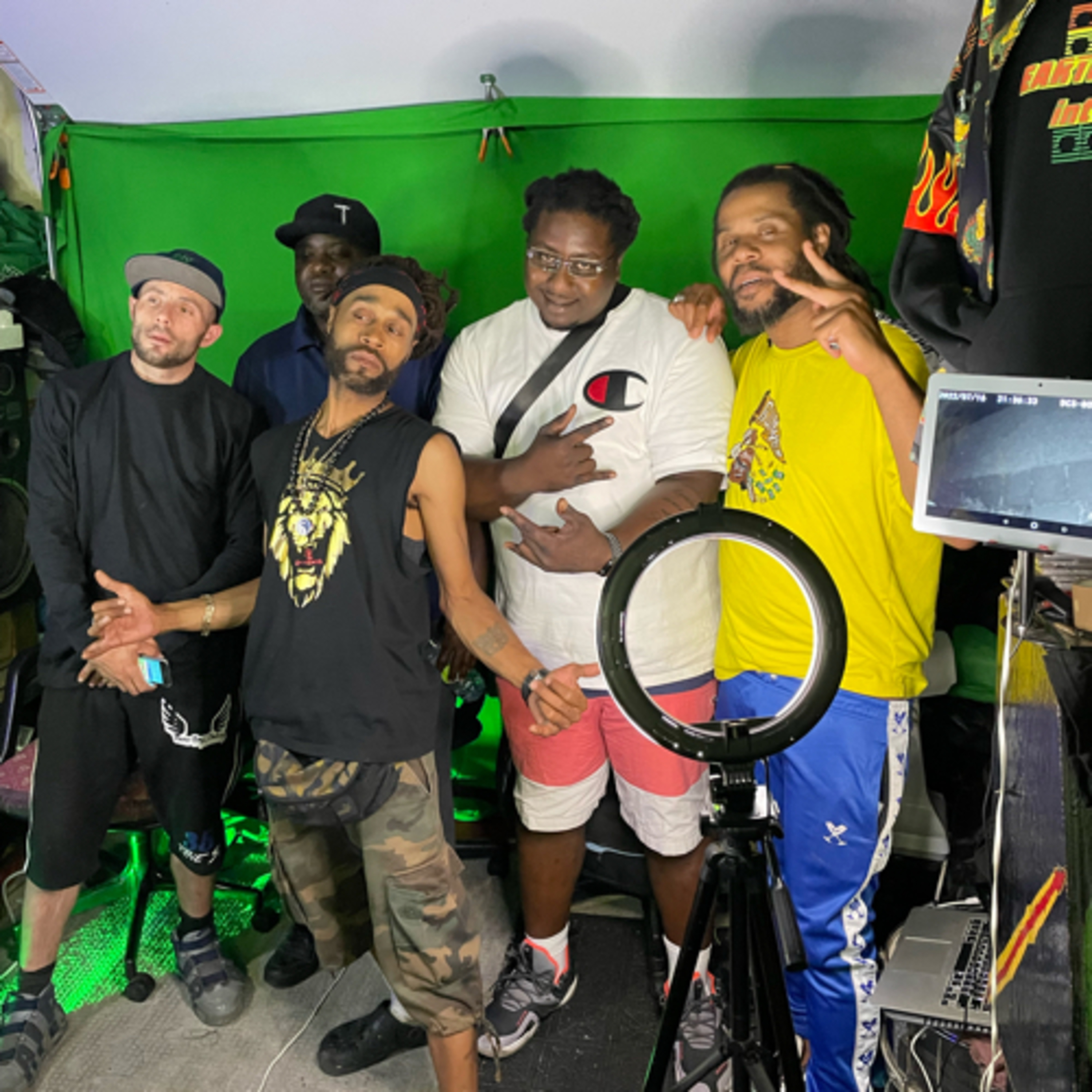 down 2 earth podcast summit with special guest Kevin Ontario -mike stoan- sulvent- stoner p