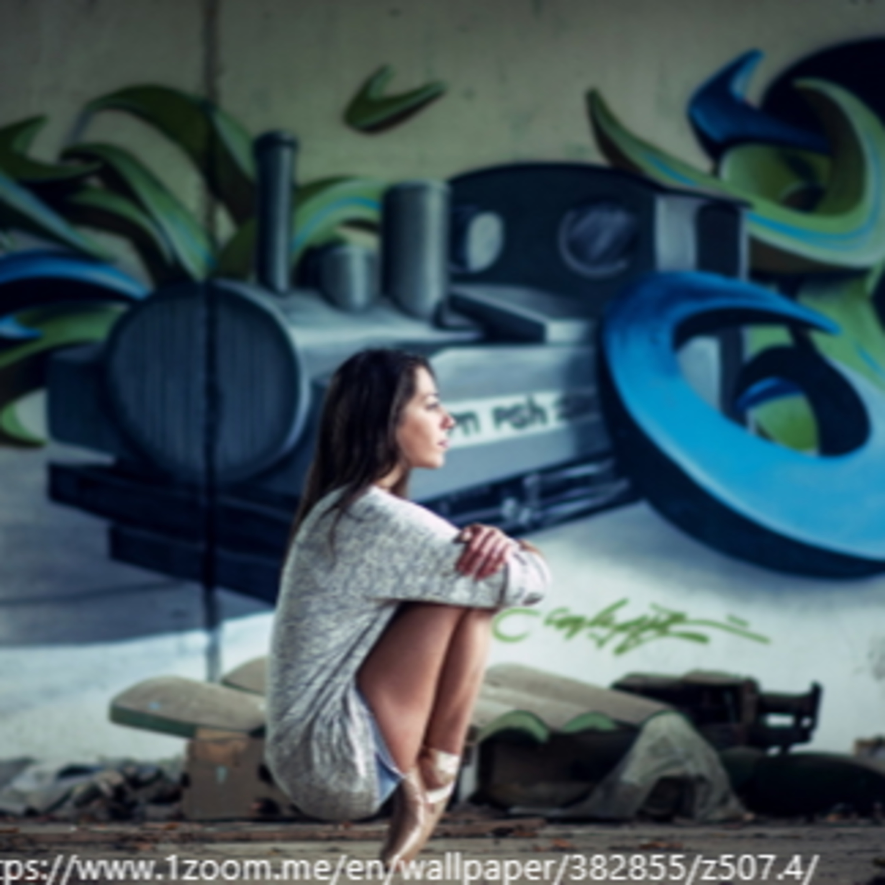 Strand 4 episode artwork