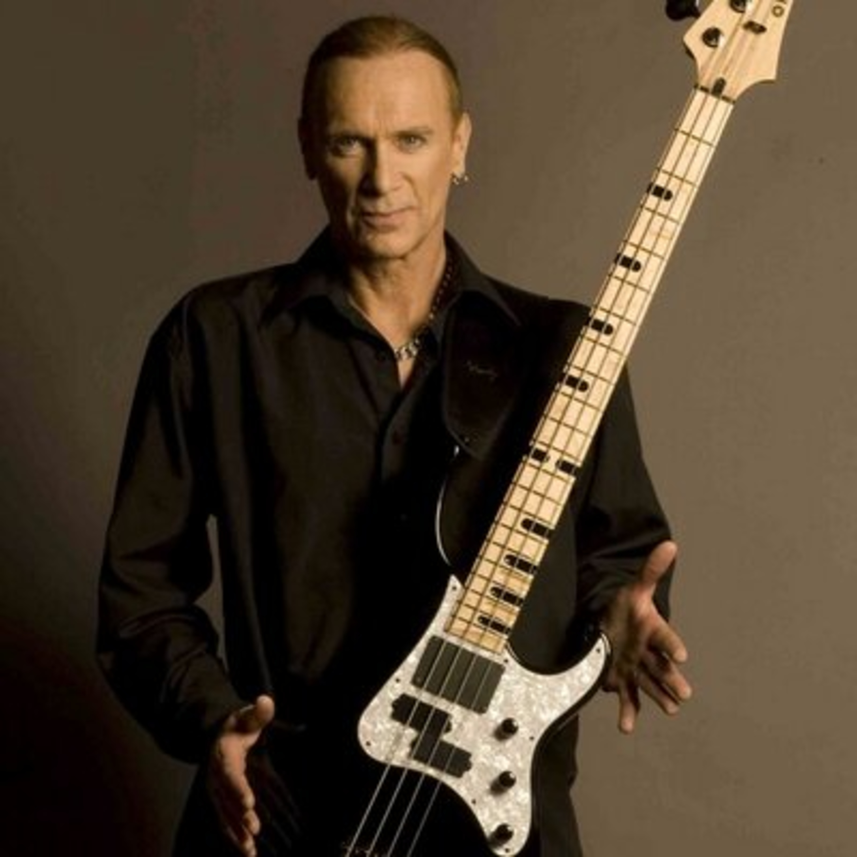 Billy Sheehan of THE WINERY DOGS & MR. BIG - 2.16.2023