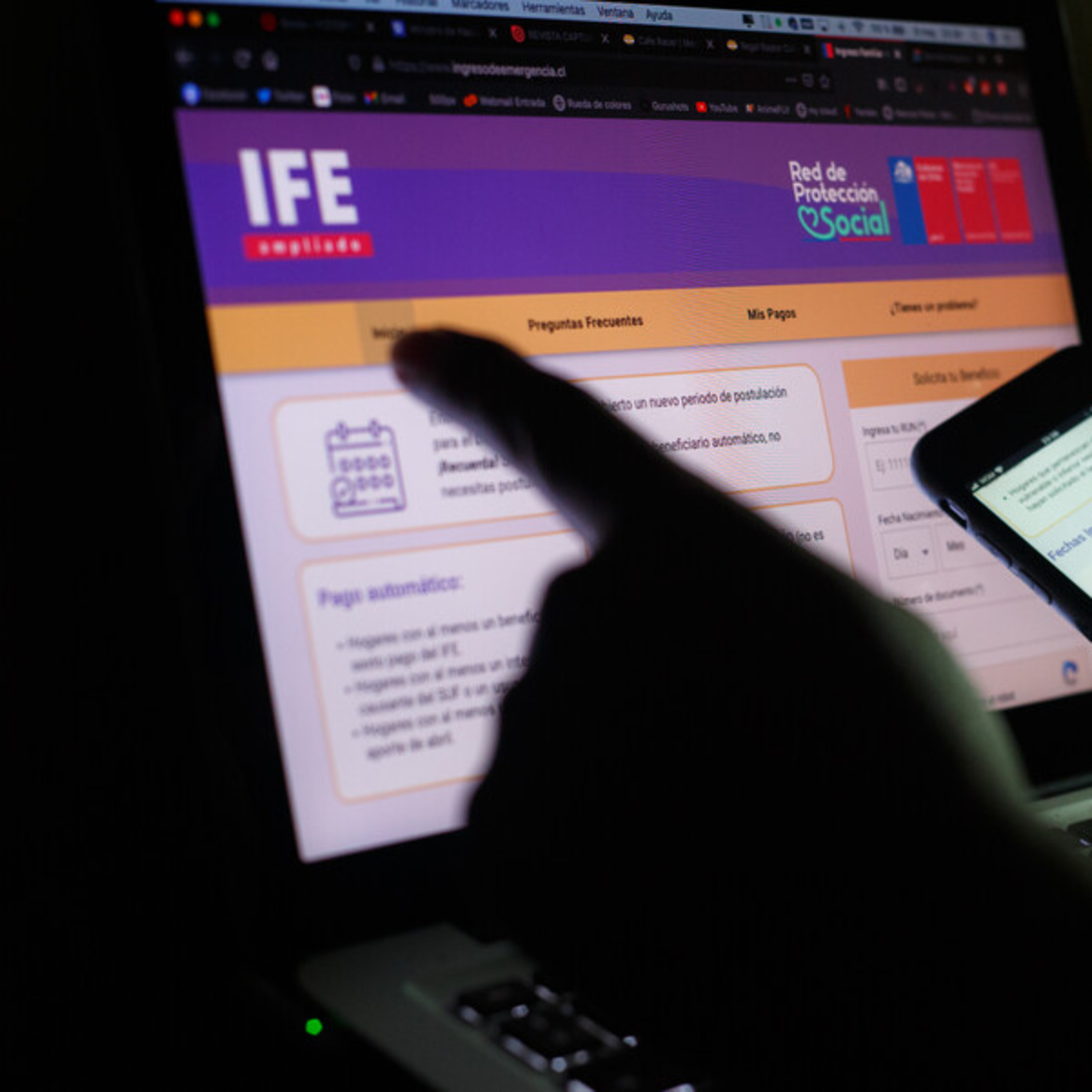 El gobierno a estas alturas prácticamente está obligado a mantener el IFE hasta diciembre episode artwork