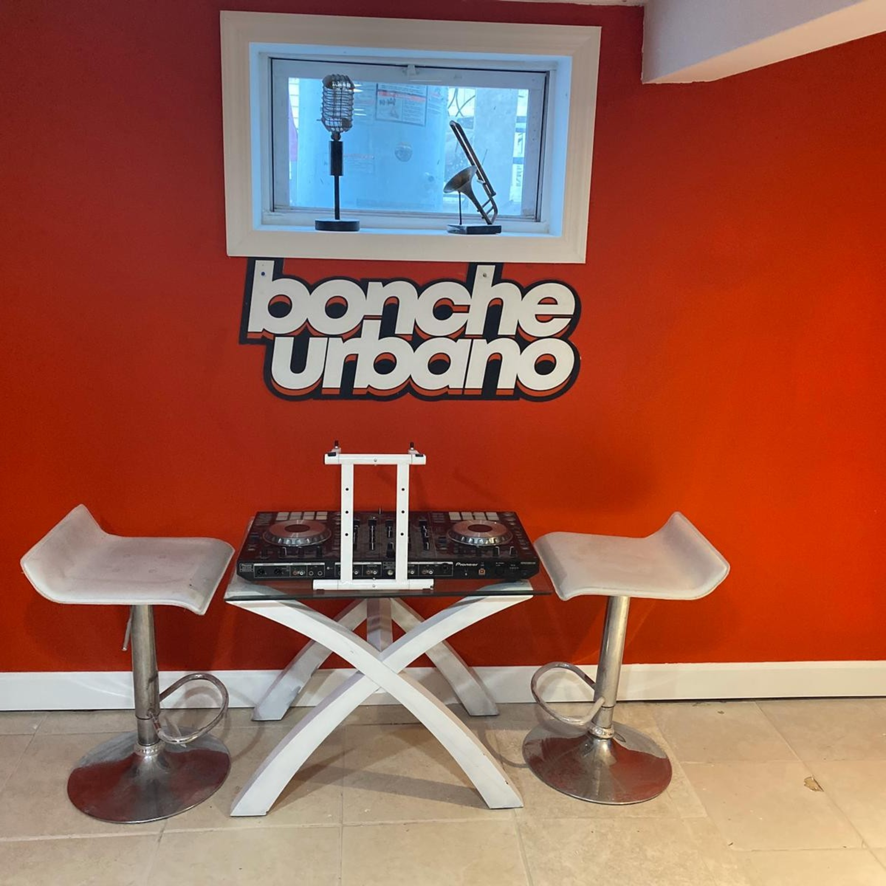 Anchor FM promoción