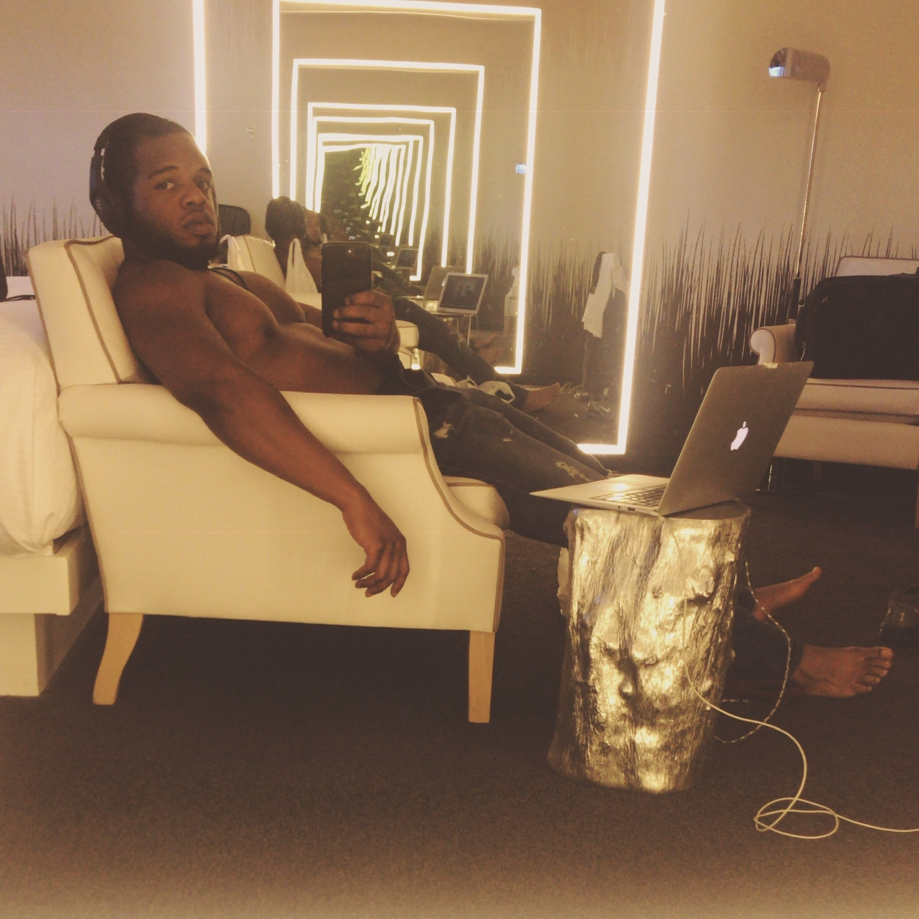 KeniLive