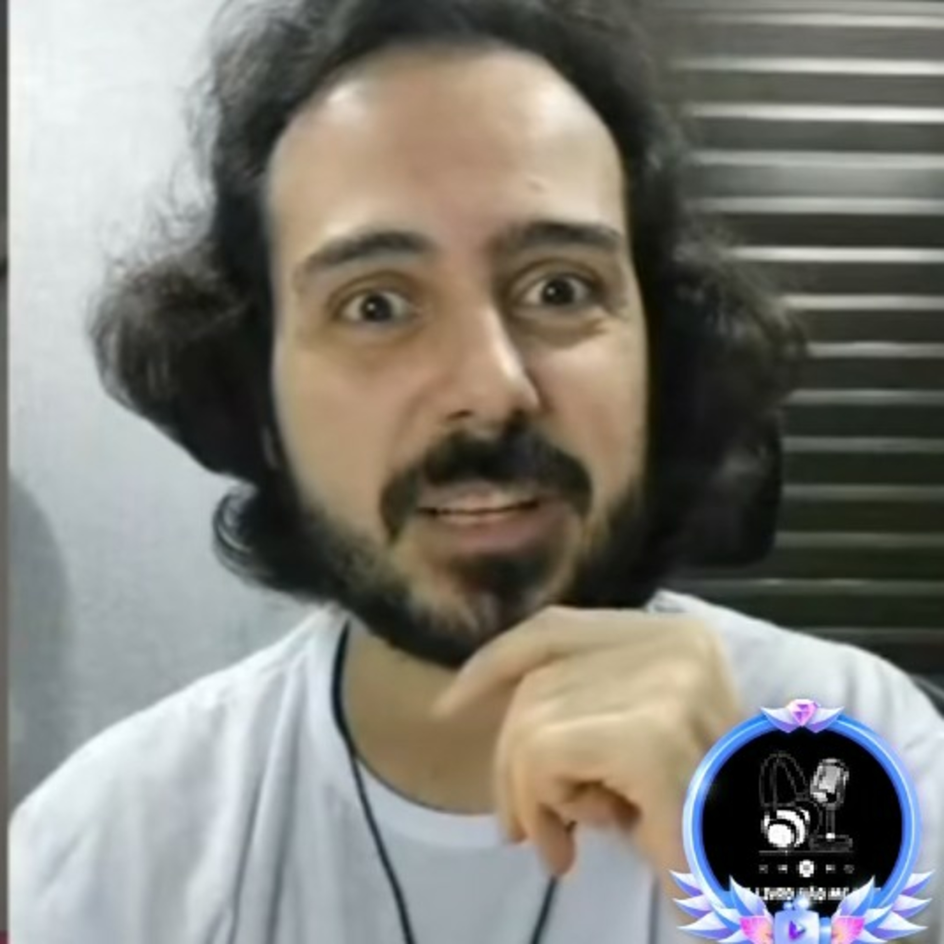 Otávio Bastos fala sobre Bienal, livros e literatura episode artwork