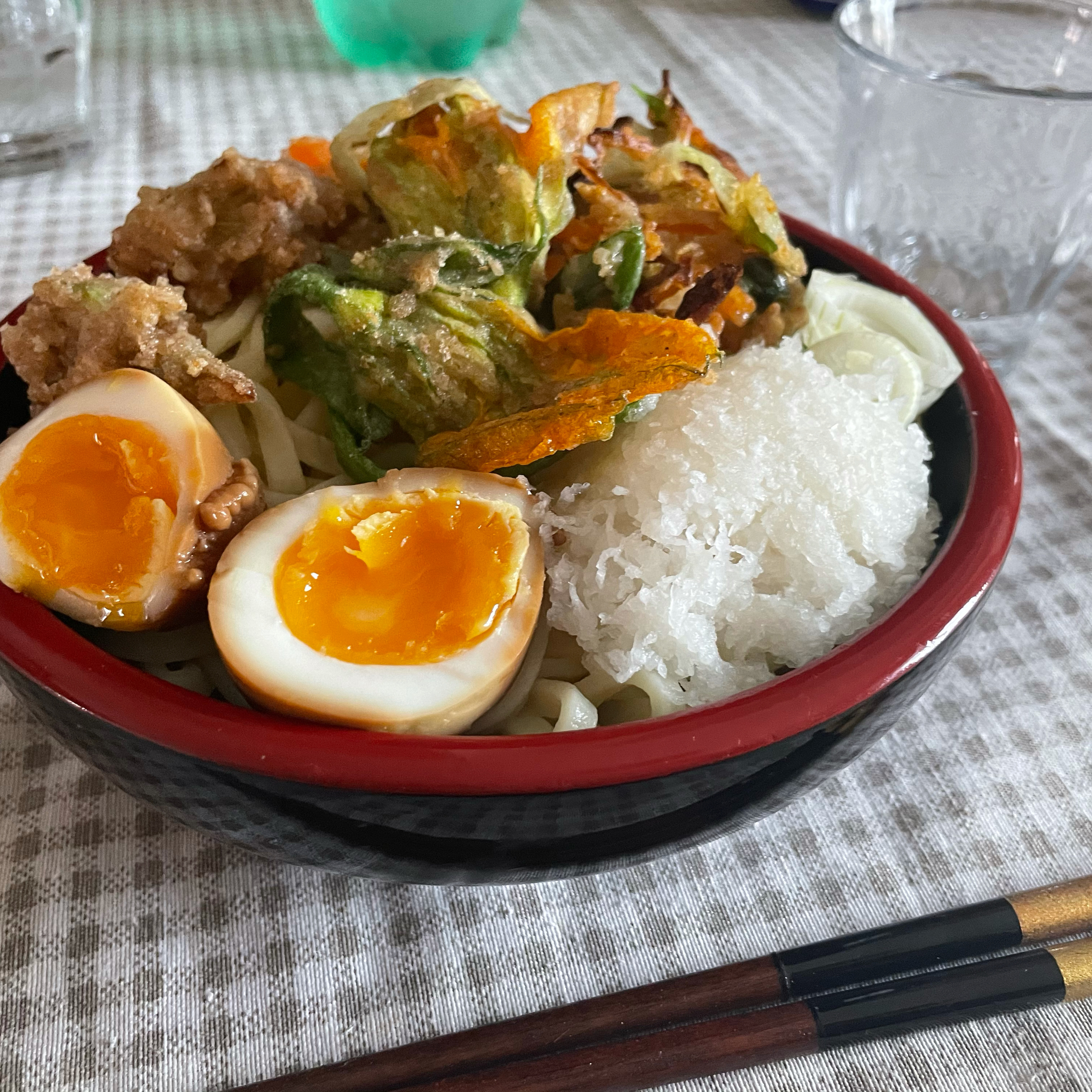 子宮のヘビーな話を料理しながら話してるわけ episode artwork
