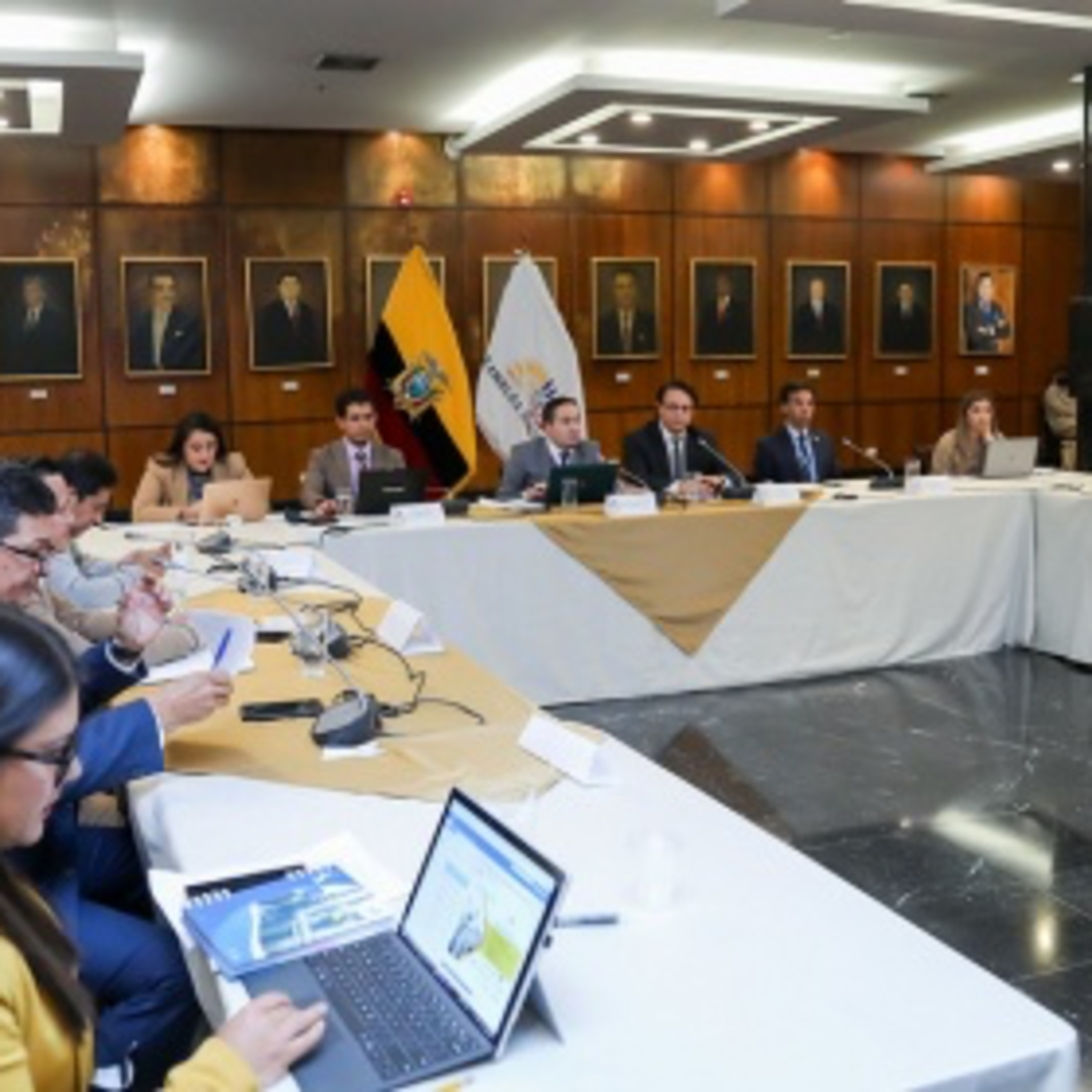 Hechos Ecuador