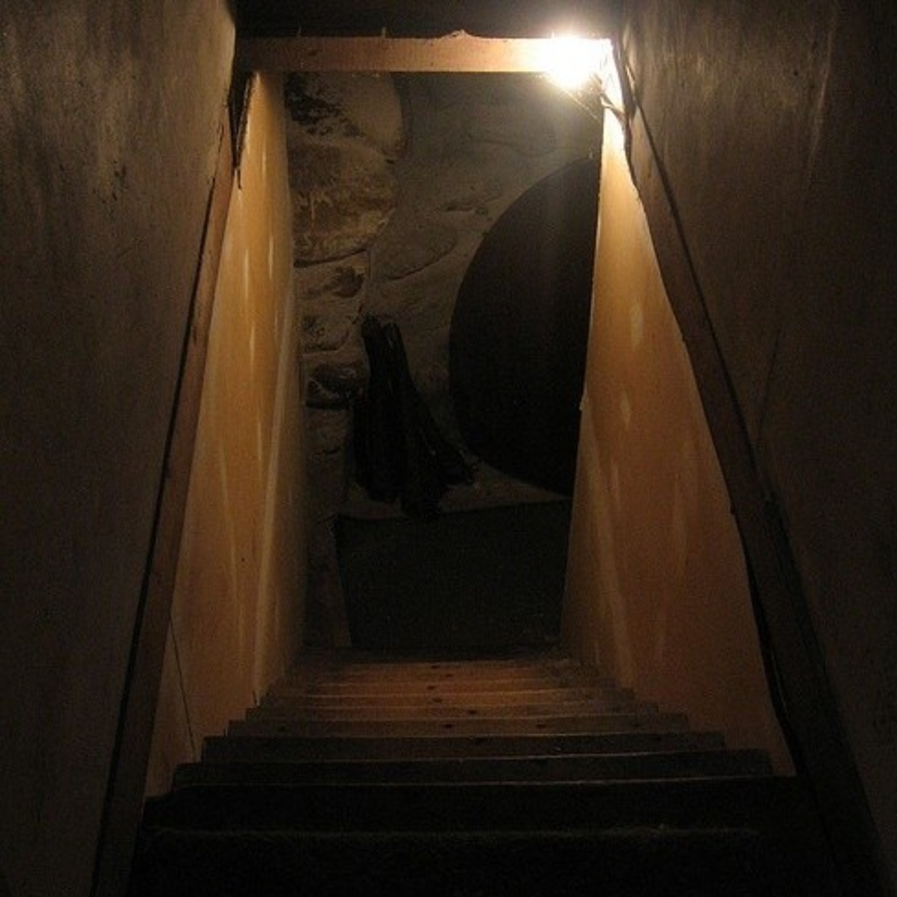 CreepyΠαίδεια