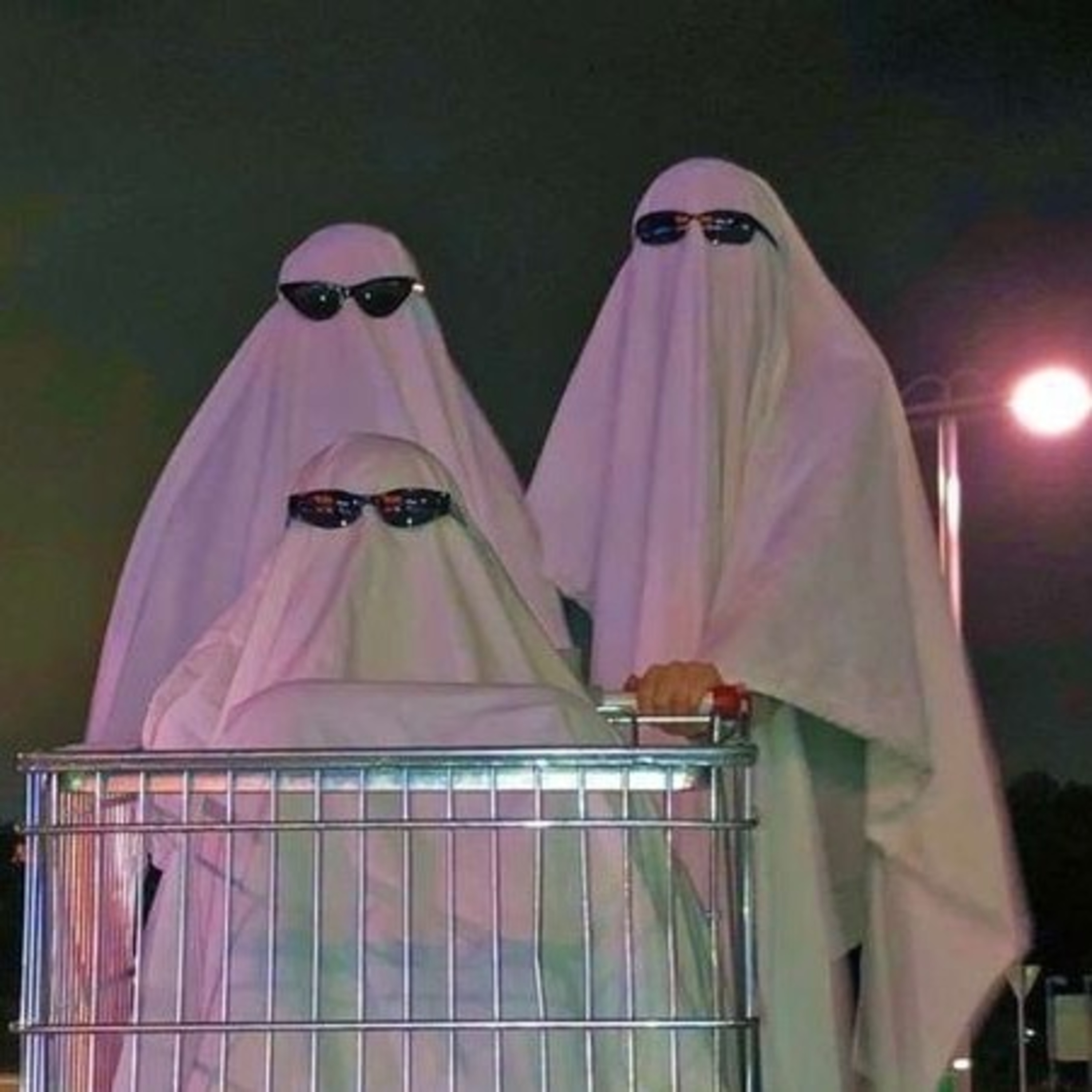 CreepyΠαίδεια