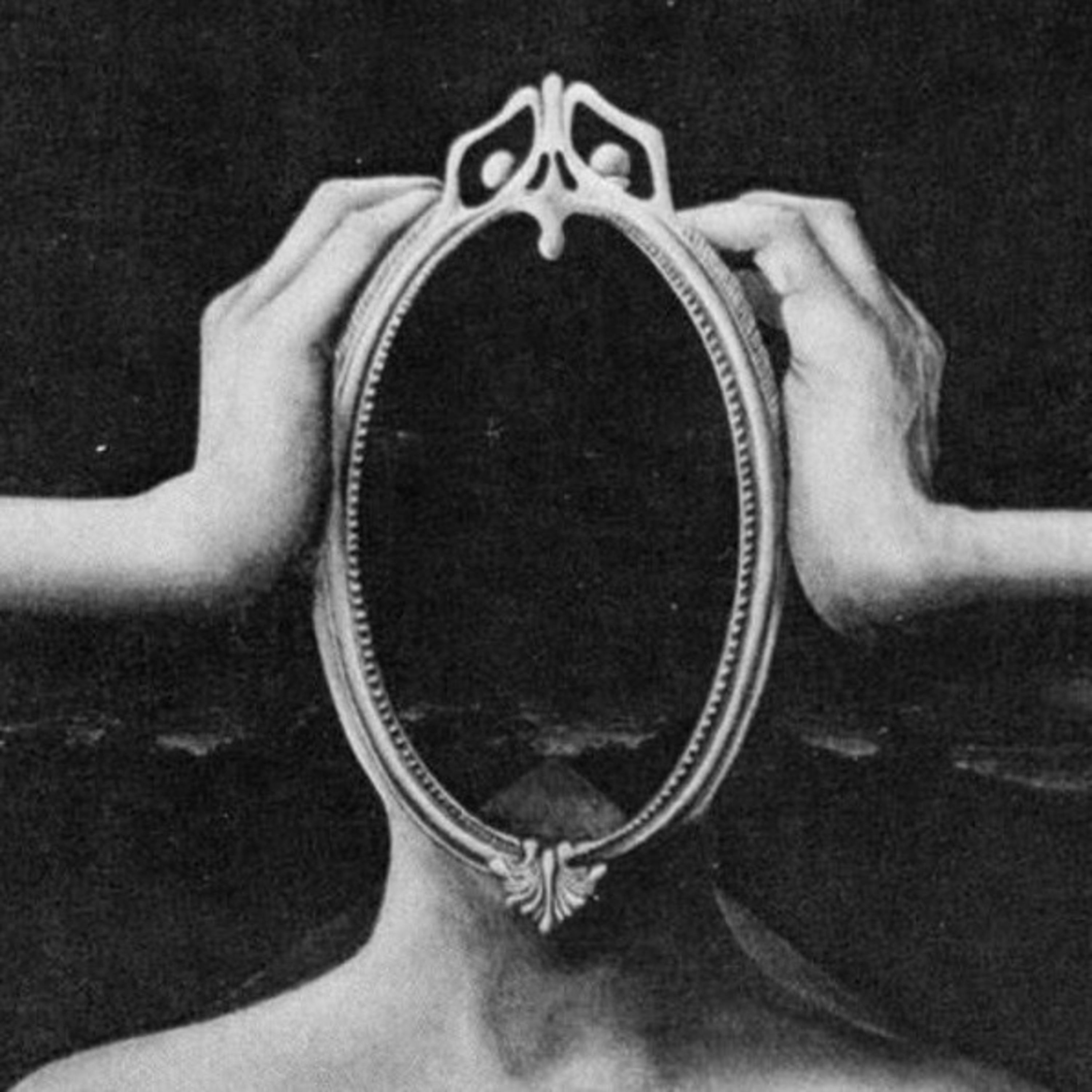 CreepyΠαίδεια