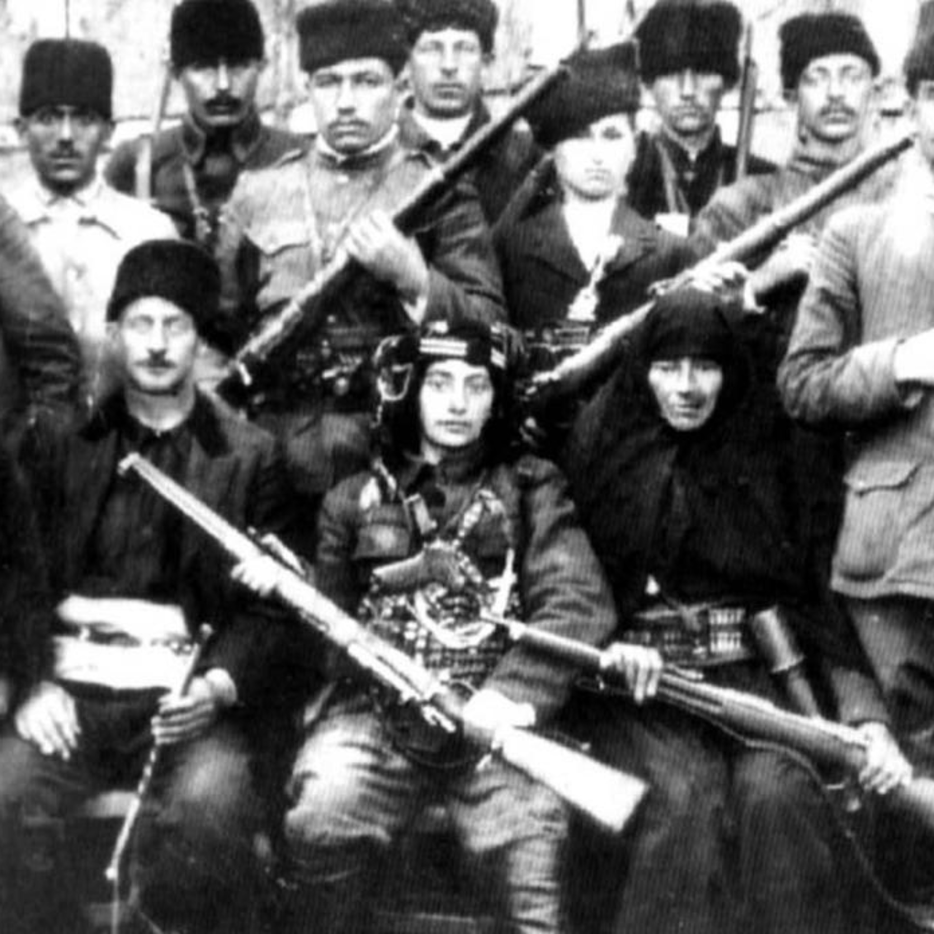 #34 - 8 Mart ve Bizim Kadınlarımız Kara Fatmalar! episode artwork