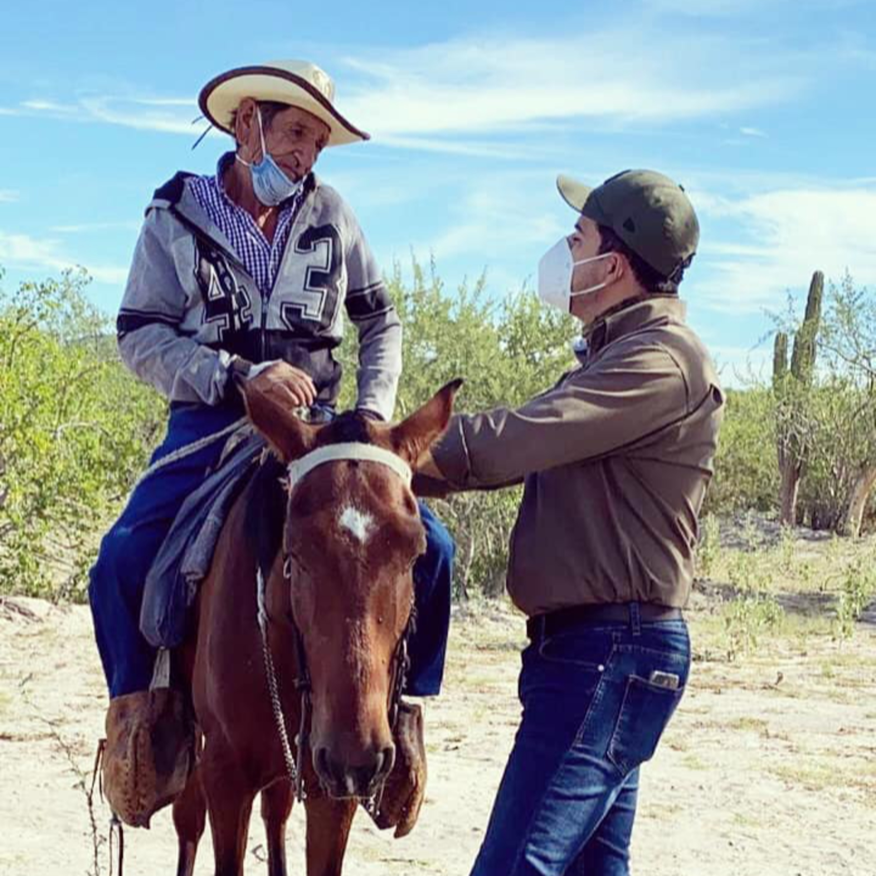EL HIJO DE LEONEL COTA, MANUEL, EN RECORRIDO RURAL episode artwork
