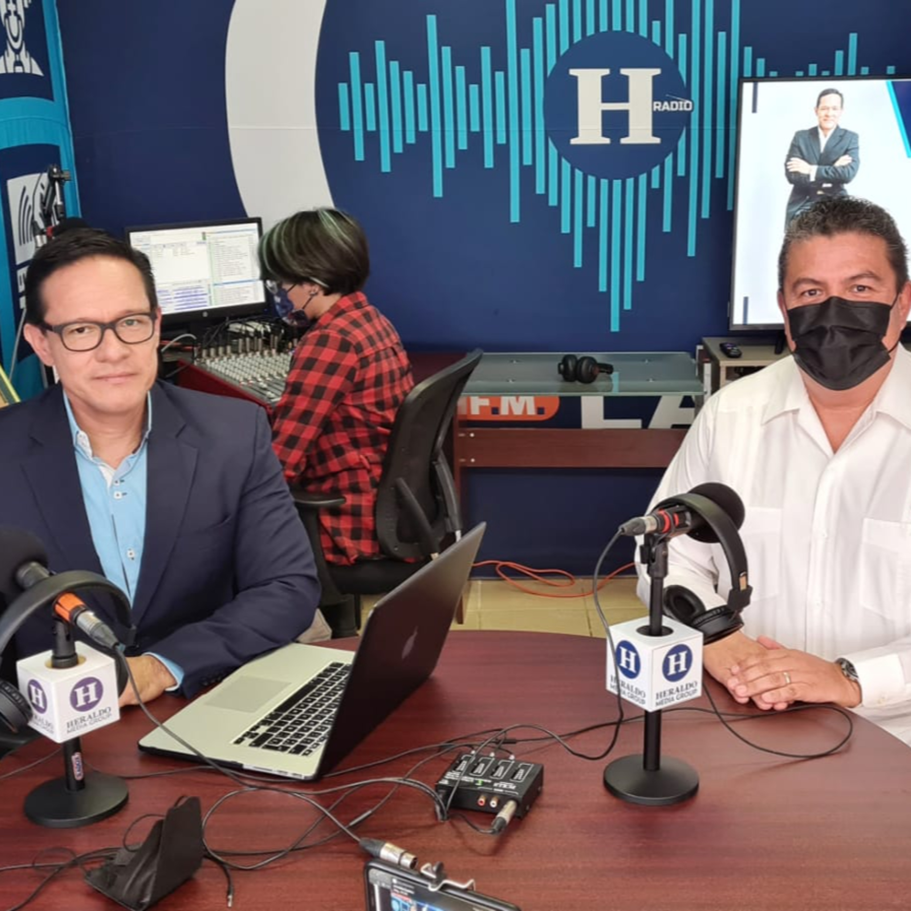 Las Noticias con Germán Medrano