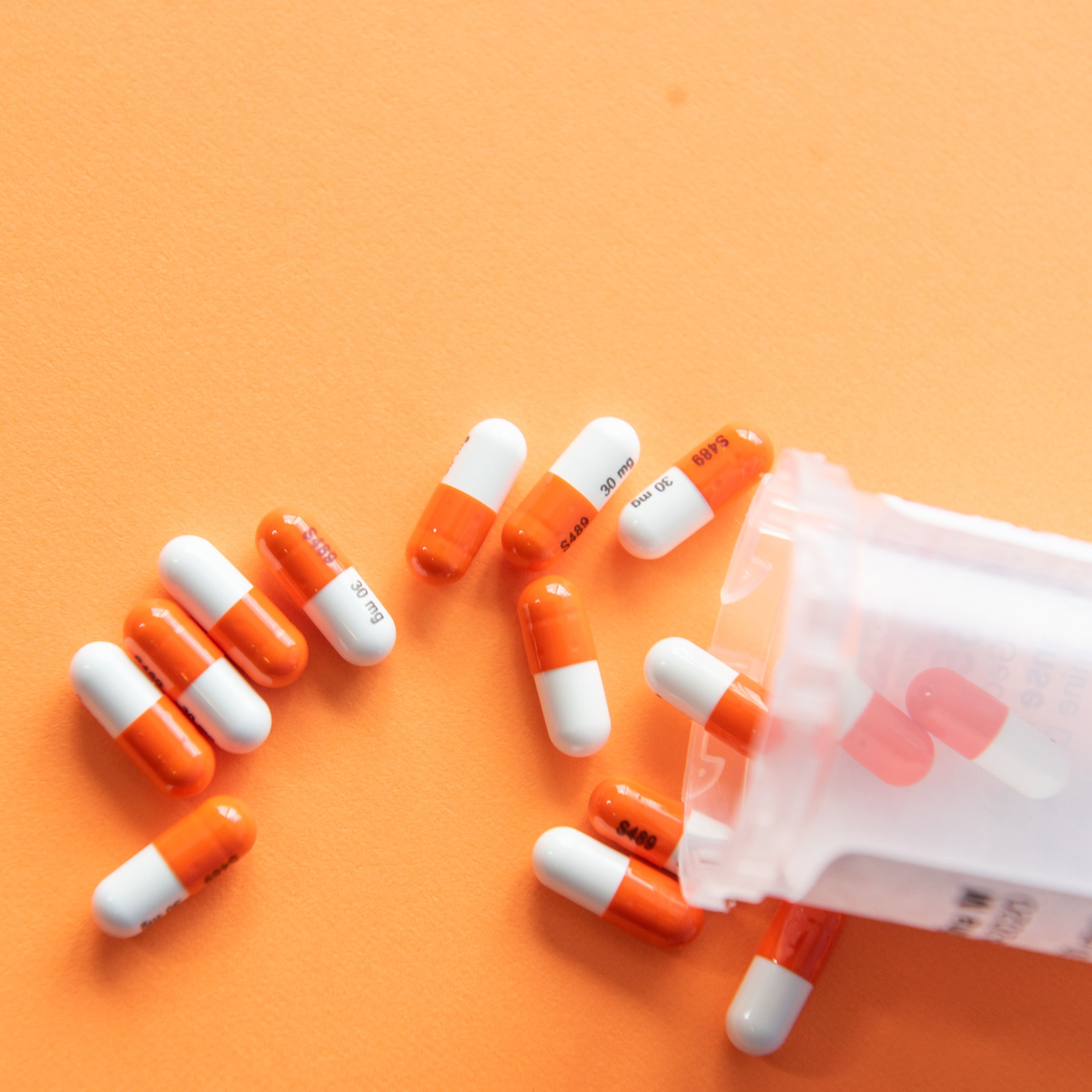 アレジオンとCBDは併用できない!?CBDと医薬品の併用について【お医者さんに相談しよう】