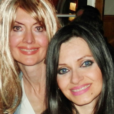 Donna & Sandy Nye. Free your mind show.