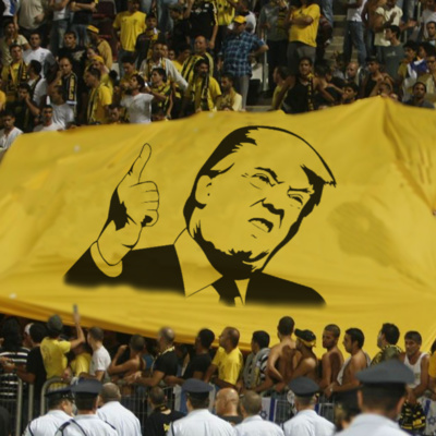 Por Trás do Gol