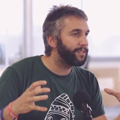 Desafiando a los monstruos de las utilities con Oriol Vila episode artwork