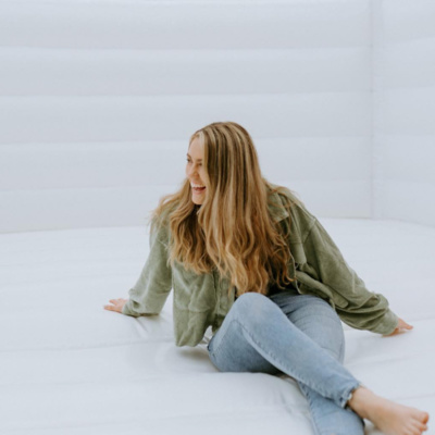 Episode 45 - Caroline Scolamiero, Owner of The Cola Bounce House and Freelance Social Media Manager