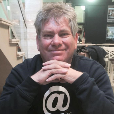 PODCAST:Revivez avec Yves Castel la passionnante saga des radios belges episode artwork