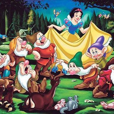 Snow White and the seven dwarfs by Moral Stories