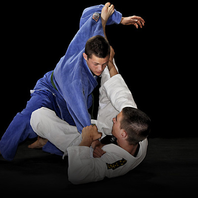 Amerikick Nick MMA and practitioner. He owns a school. He trained many styles an is a black belt in