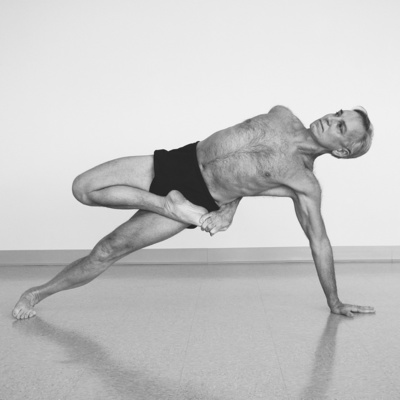 John Schumacher on the Wholeness of Iyengar Yoga