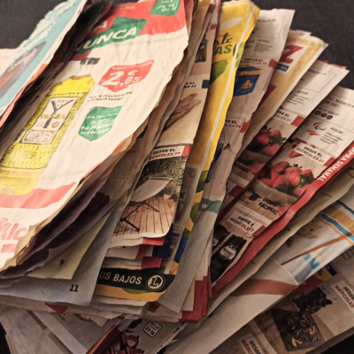 Turning Pages: WATER - DAMAGED PAPER SOUNDS (crinkly)