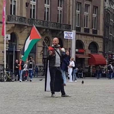 Tulip Nation: Demonstrant op de Dam