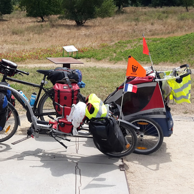 Papacyclette. S2 E1. Organiser ses sacoches